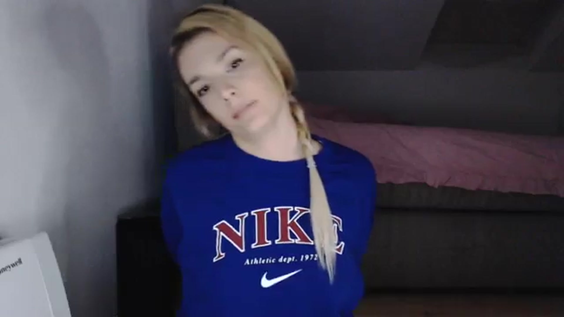 Gallery image thumbnail from AllleeS's myfreecams stream on, 01/18/2024, 14:07 image 8 of 20