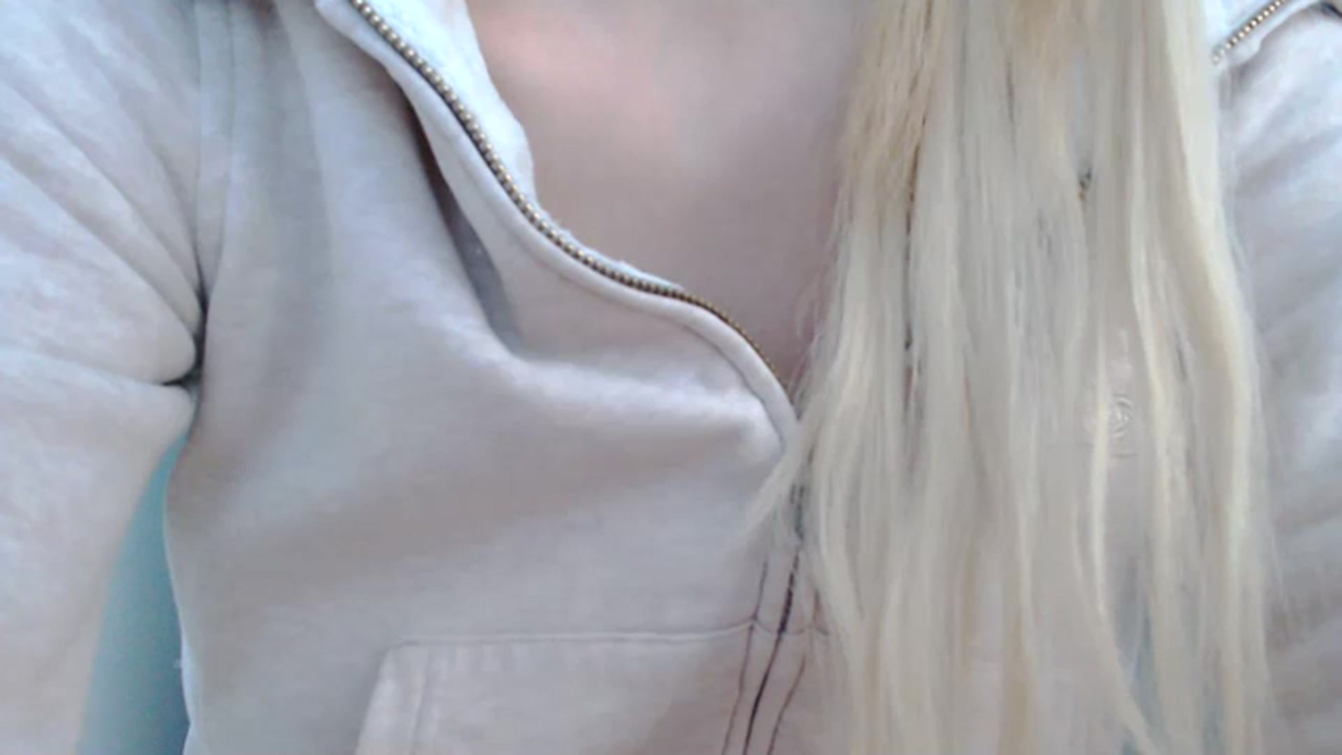 Gallery image thumbnail from AllleeS's myfreecams stream on, 01/23/2024, 14:36 image 7 of 20