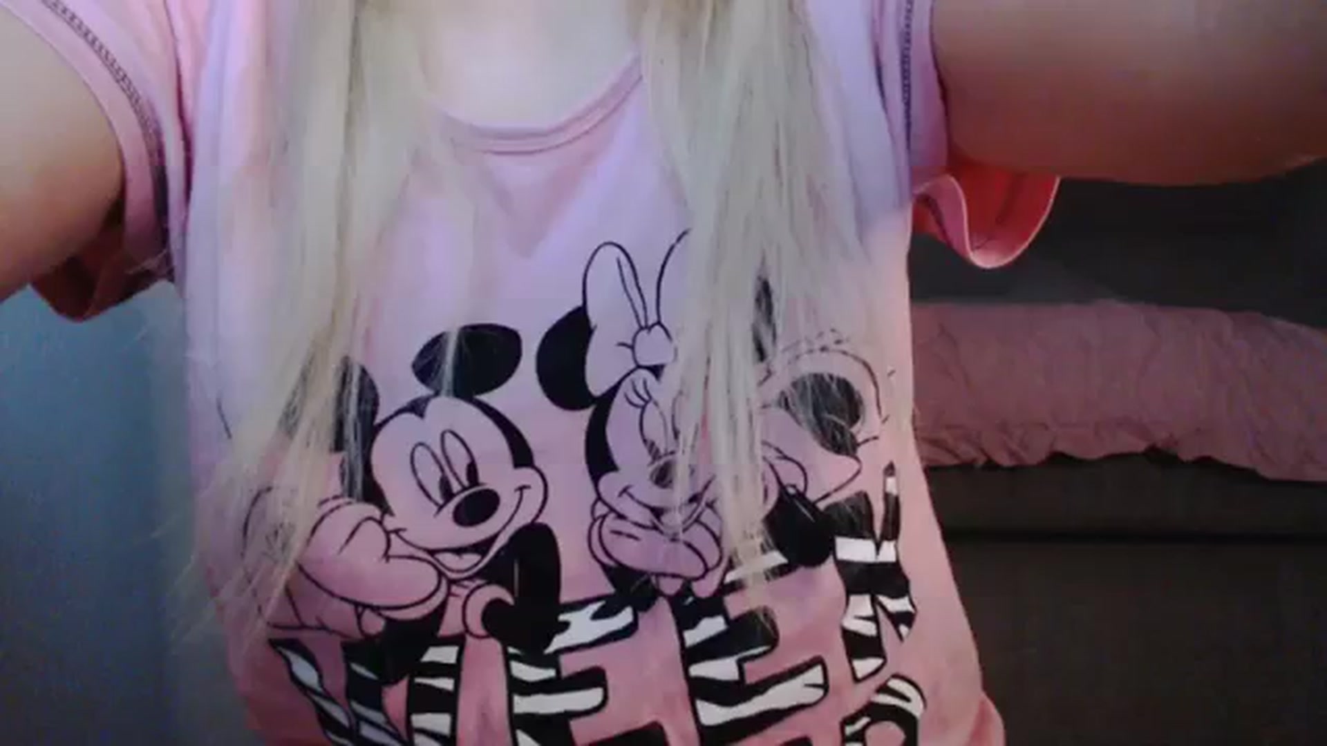 Gallery image thumbnail from AllleeS's myfreecams stream on, 01/26/2024, 14:43 image 2 of 20