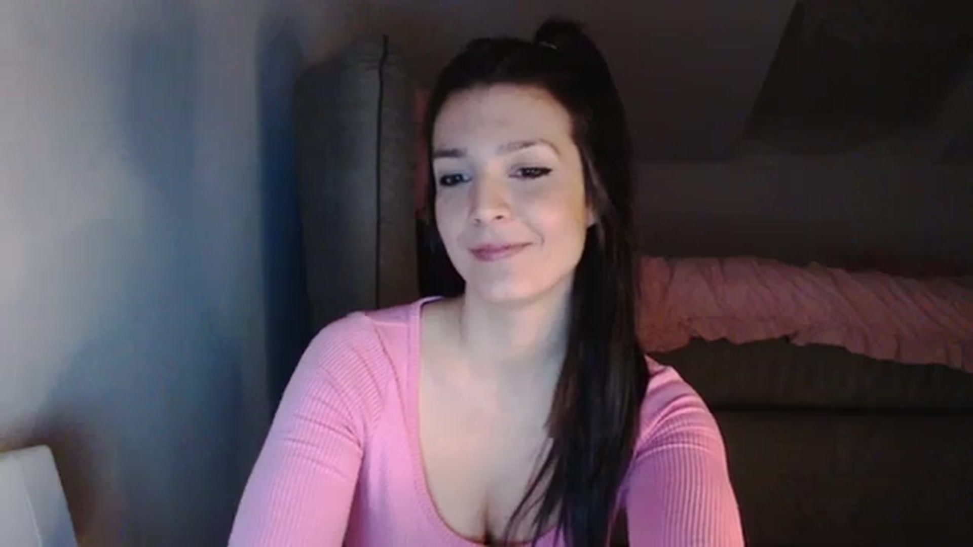 Gallery image thumbnail from AllleeS's myfreecams stream on, 02/07/2024, 15:55 image 16 of 20