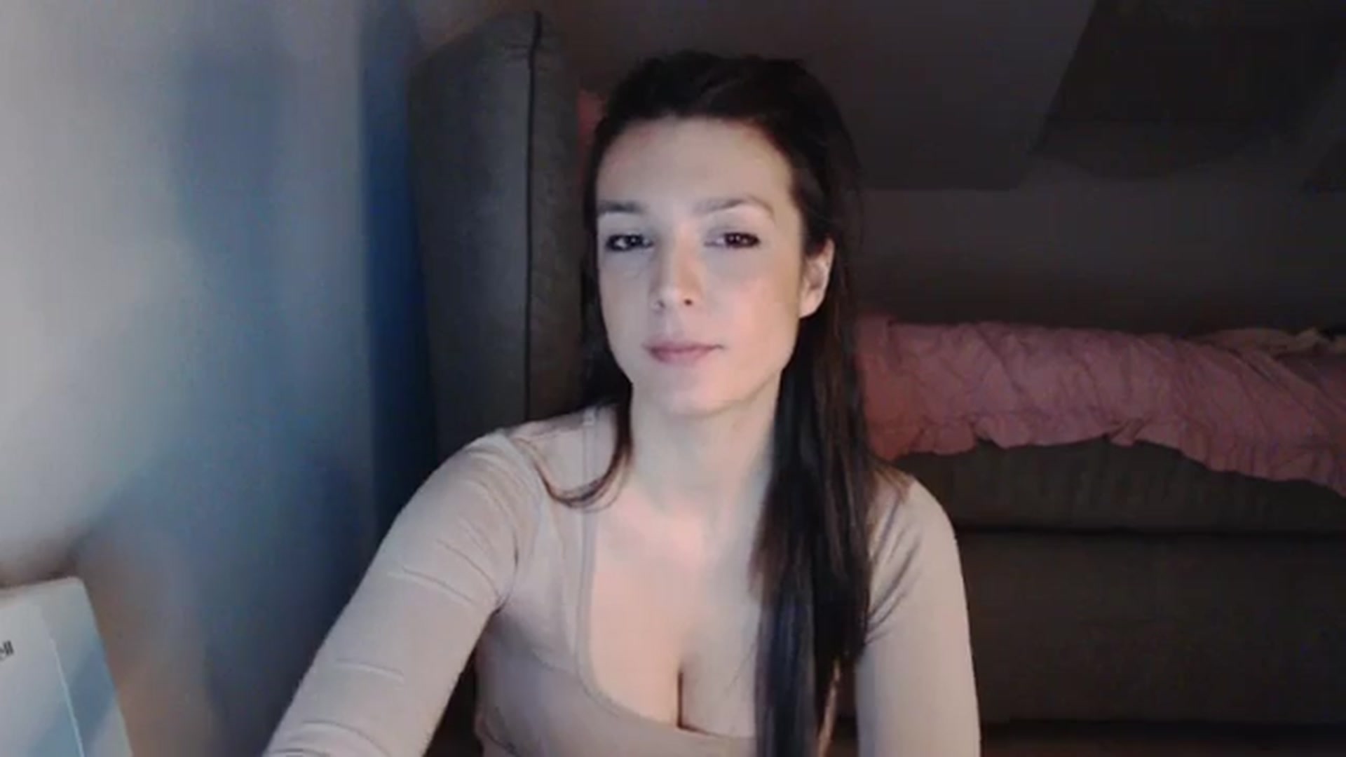 Gallery image thumbnail from AllleeS's myfreecams stream on, 02/08/2024, 14:58 image 16 of 20
