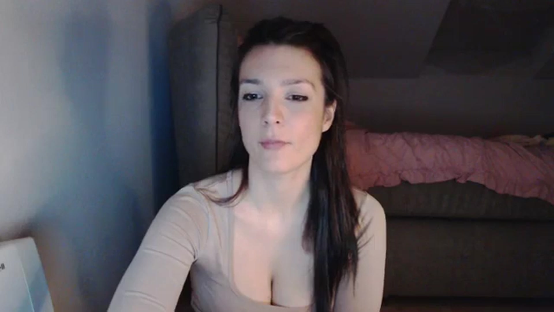 Gallery image thumbnail from AllleeS's myfreecams stream on, 02/08/2024, 14:58 image 13 of 20