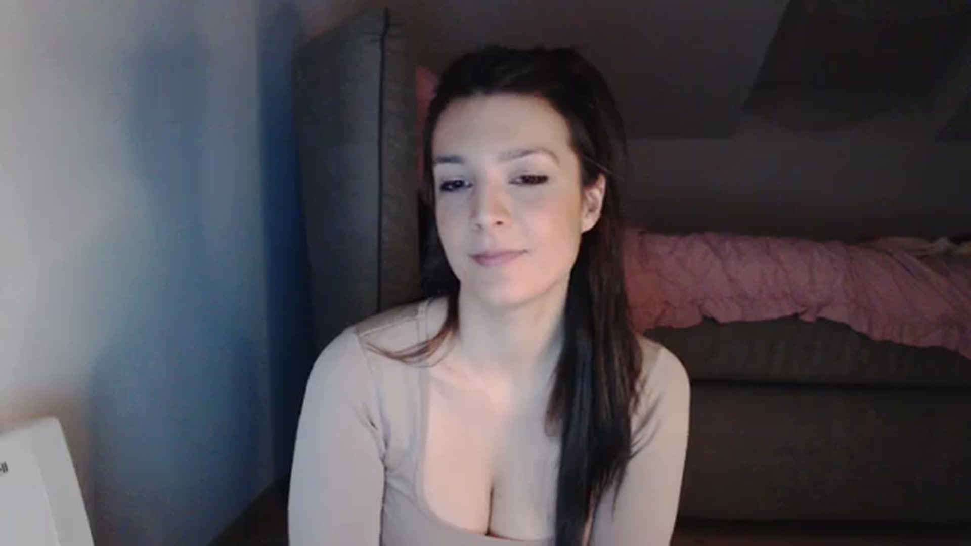 Gallery image thumbnail from AllleeS's myfreecams stream on, 02/08/2024, 14:58 image 14 of 20