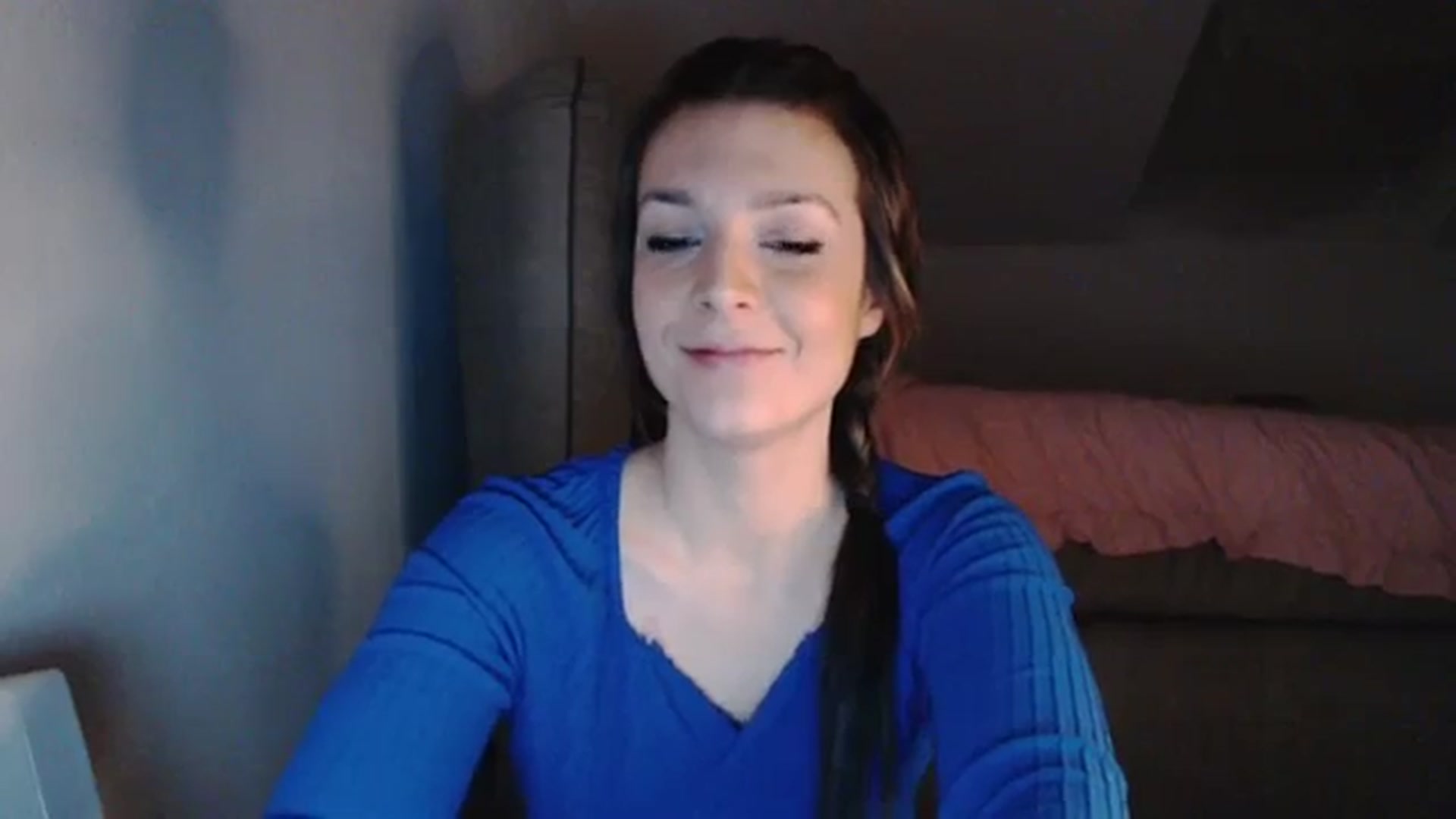 Gallery image thumbnail from AllleeS's myfreecams stream on, 02/14/2024, 15:12 image 8 of 20