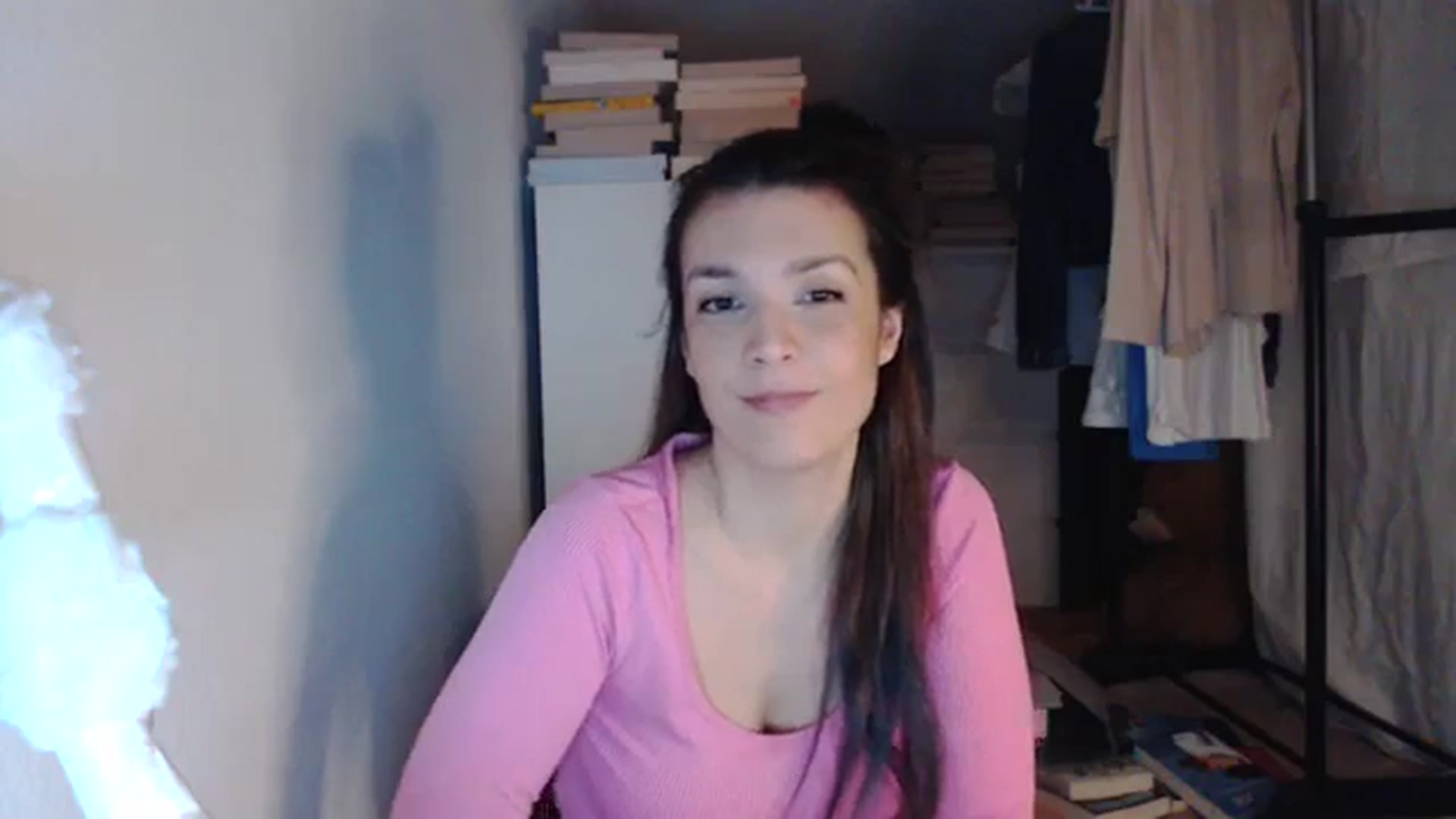 Gallery image thumbnail from AllleeS's myfreecams stream on, 03/07/2024, 14:41 image 5 of 20