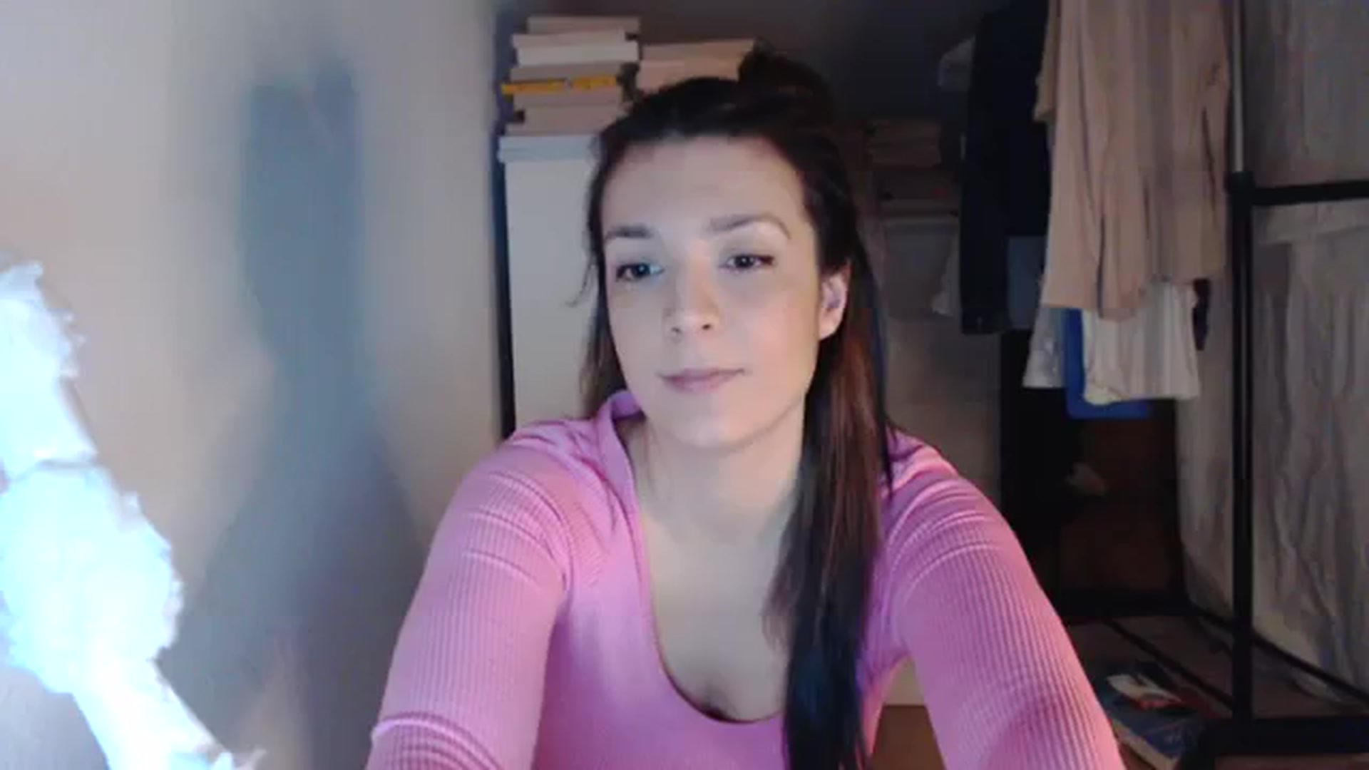 Gallery image thumbnail from AllleeS's myfreecams stream on, 03/07/2024, 14:41 image 9 of 20