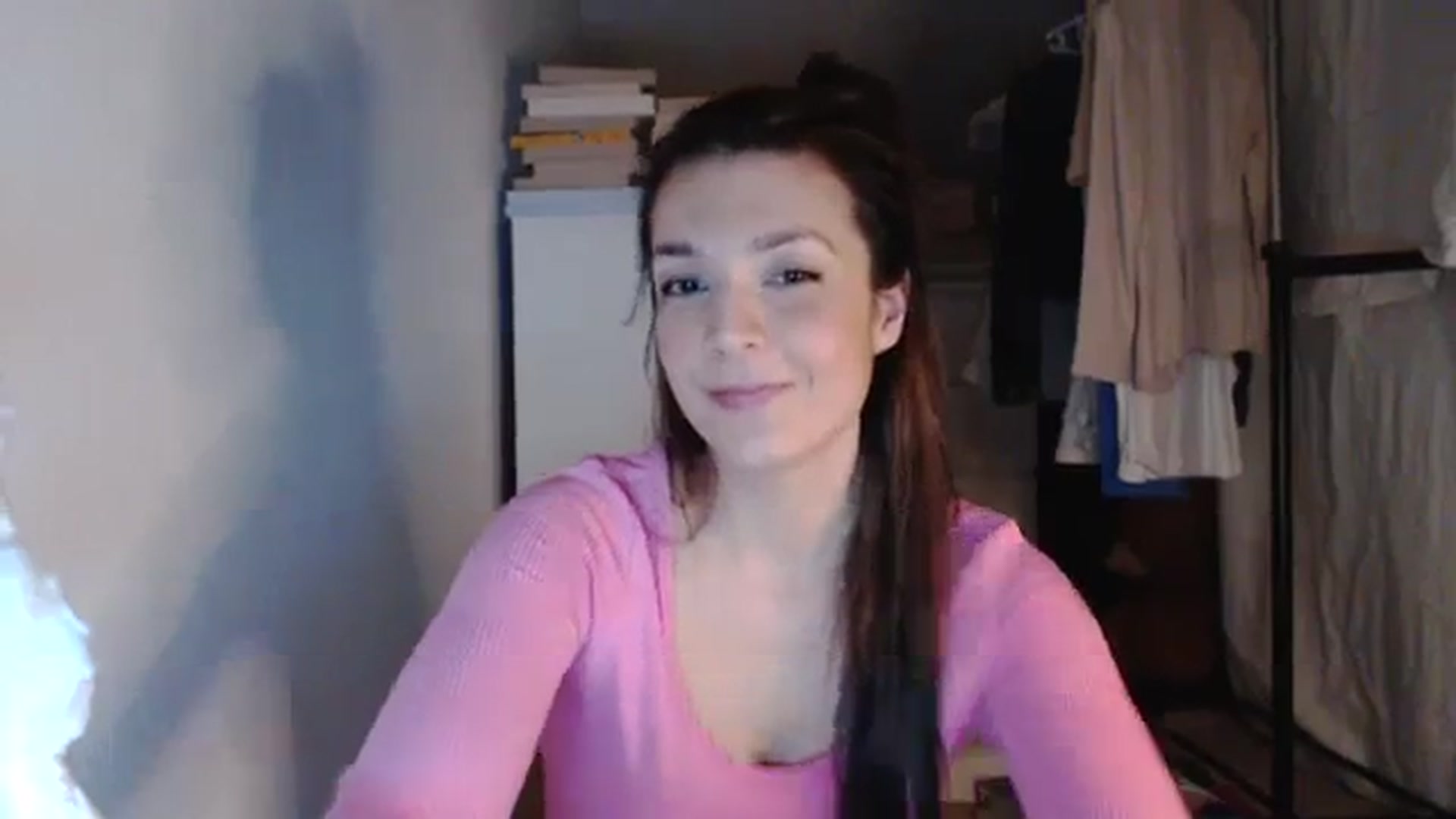 Gallery image thumbnail from AllleeS's myfreecams stream on, 03/07/2024, 14:57 image 6 of 20