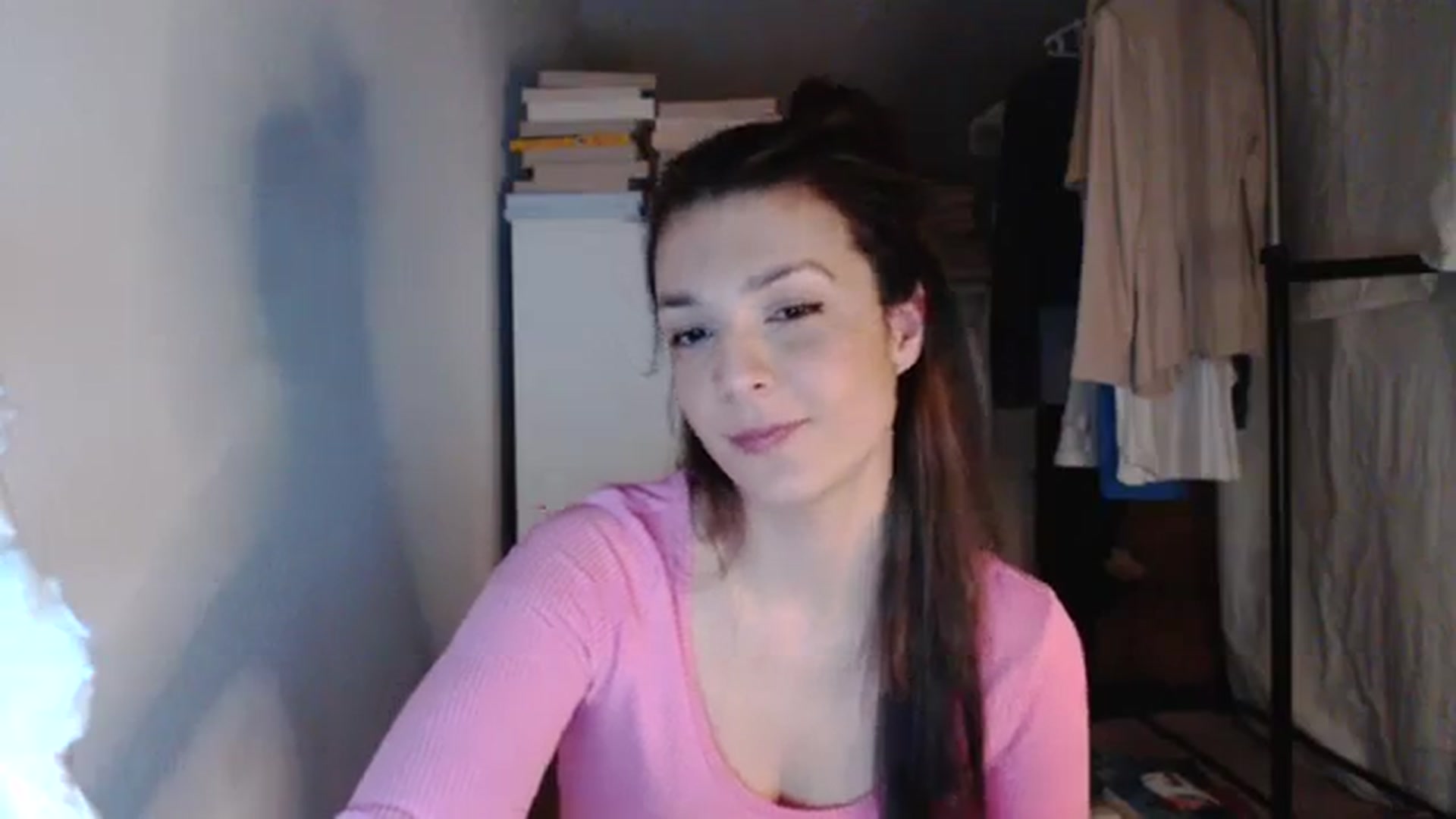 Gallery image thumbnail from AllleeS's myfreecams stream on, 03/07/2024, 14:57 image 7 of 20