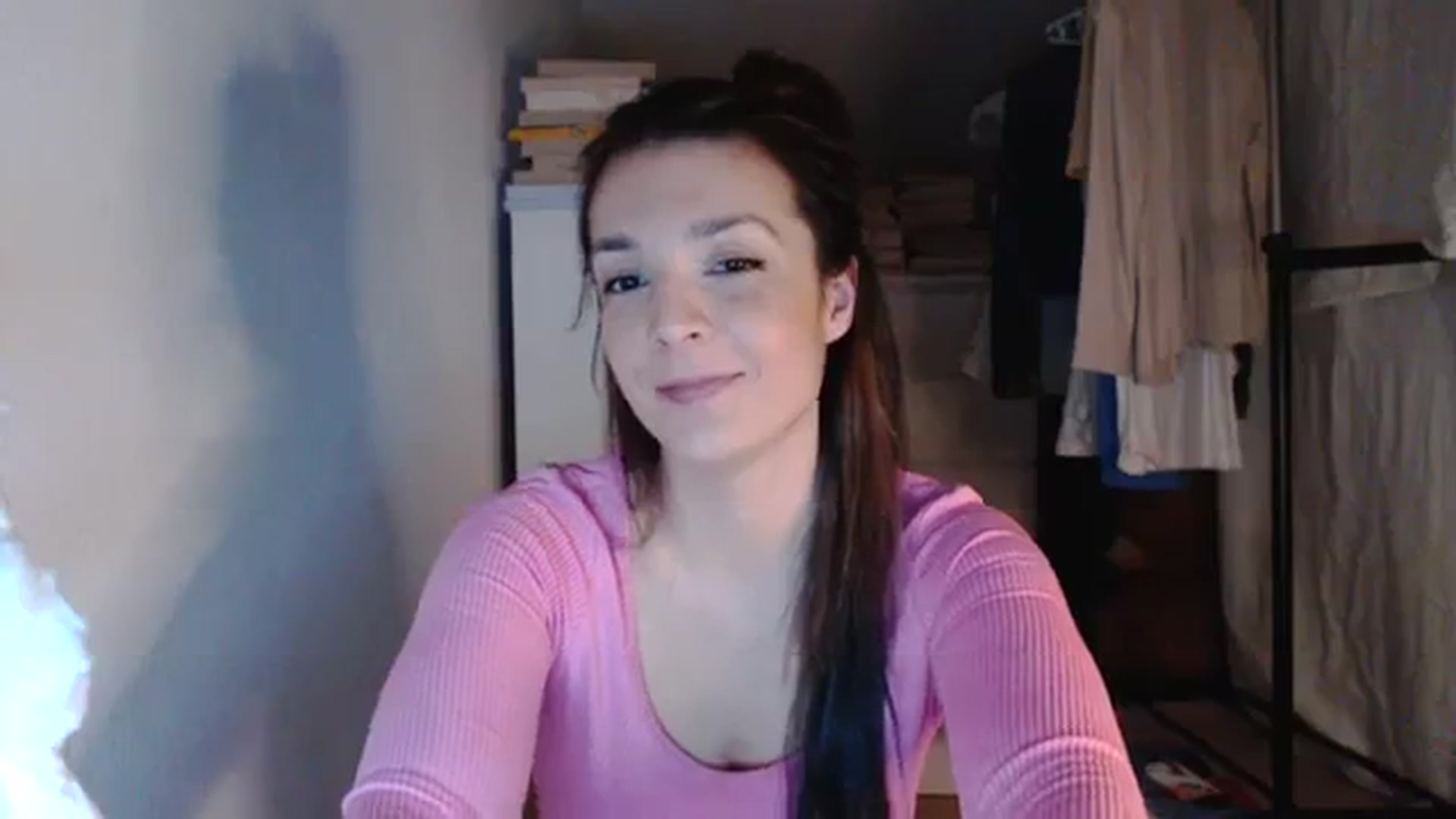 Gallery image thumbnail from AllleeS's myfreecams stream on, 03/07/2024, 14:57 image 5 of 20