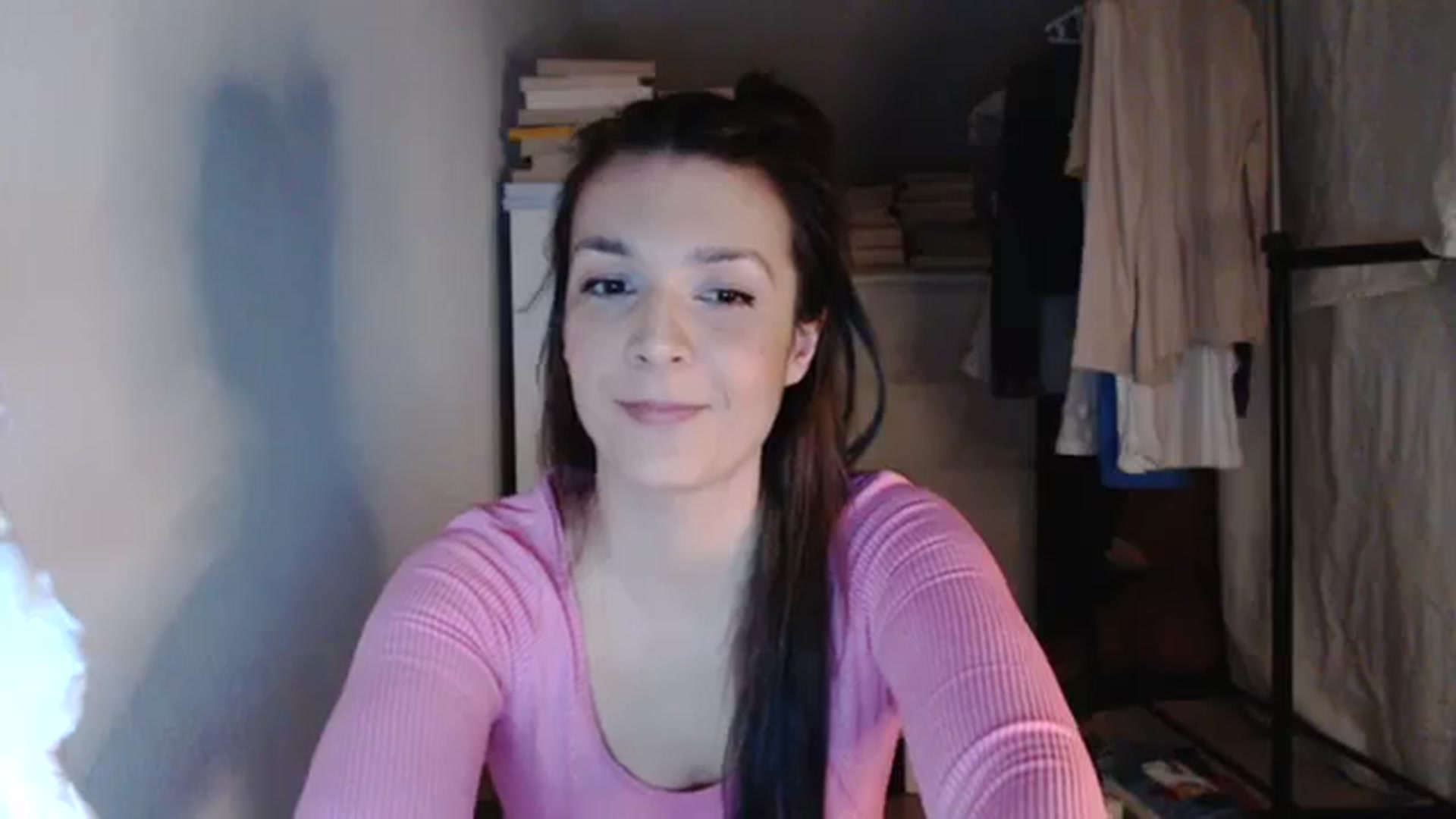 Gallery image thumbnail from AllleeS's myfreecams stream on, 03/07/2024, 14:57 image 8 of 20