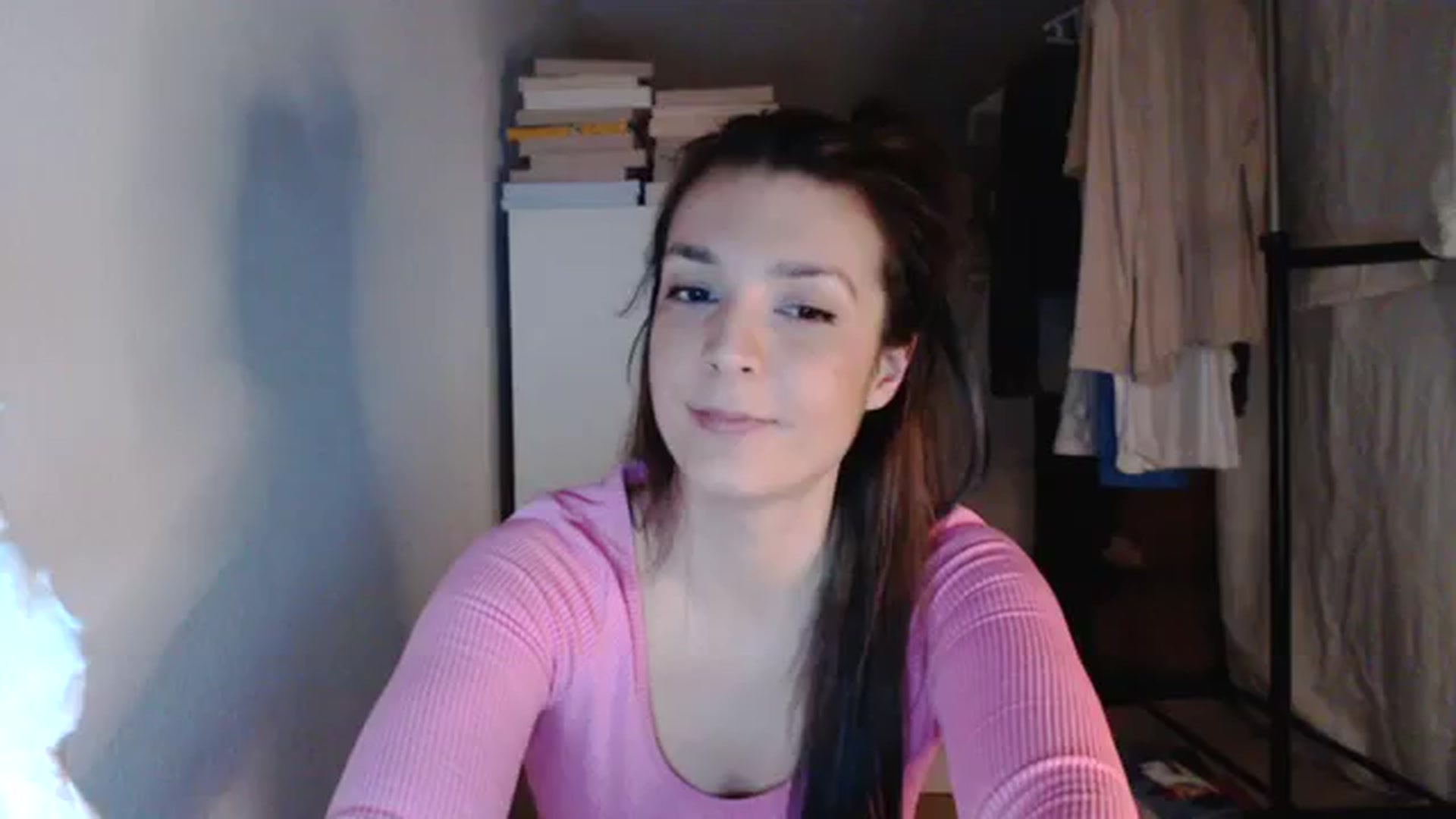 Gallery image thumbnail from AllleeS's myfreecams stream on, 03/07/2024, 14:57 image 9 of 20