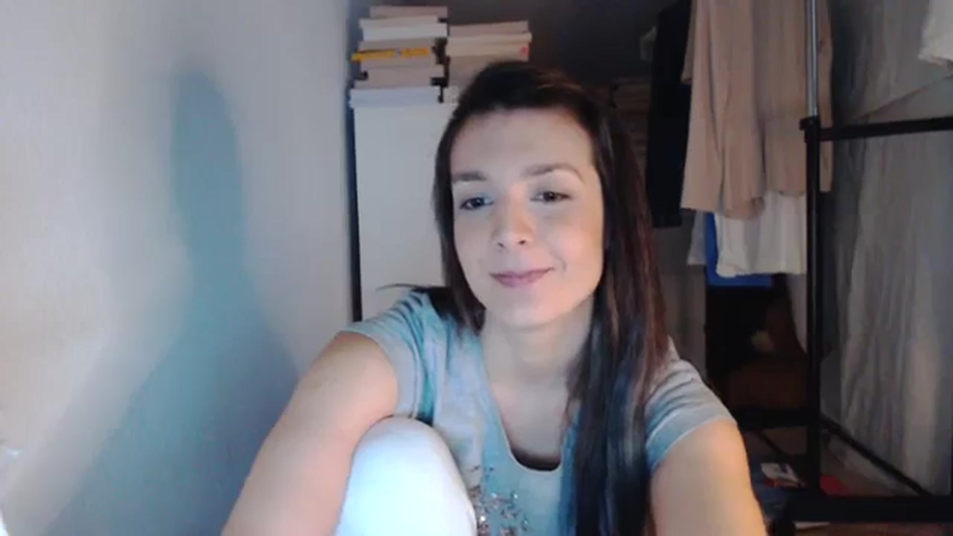 Gallery image thumbnail from AllleeS's myfreecams stream on, 03/12/2024, 14:28 image 2 of 20