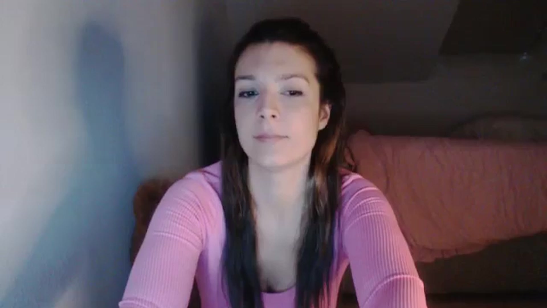 Gallery image thumbnail from AllleeS's myfreecams stream on, 04/28/2024, 14:08 image 14 of 20