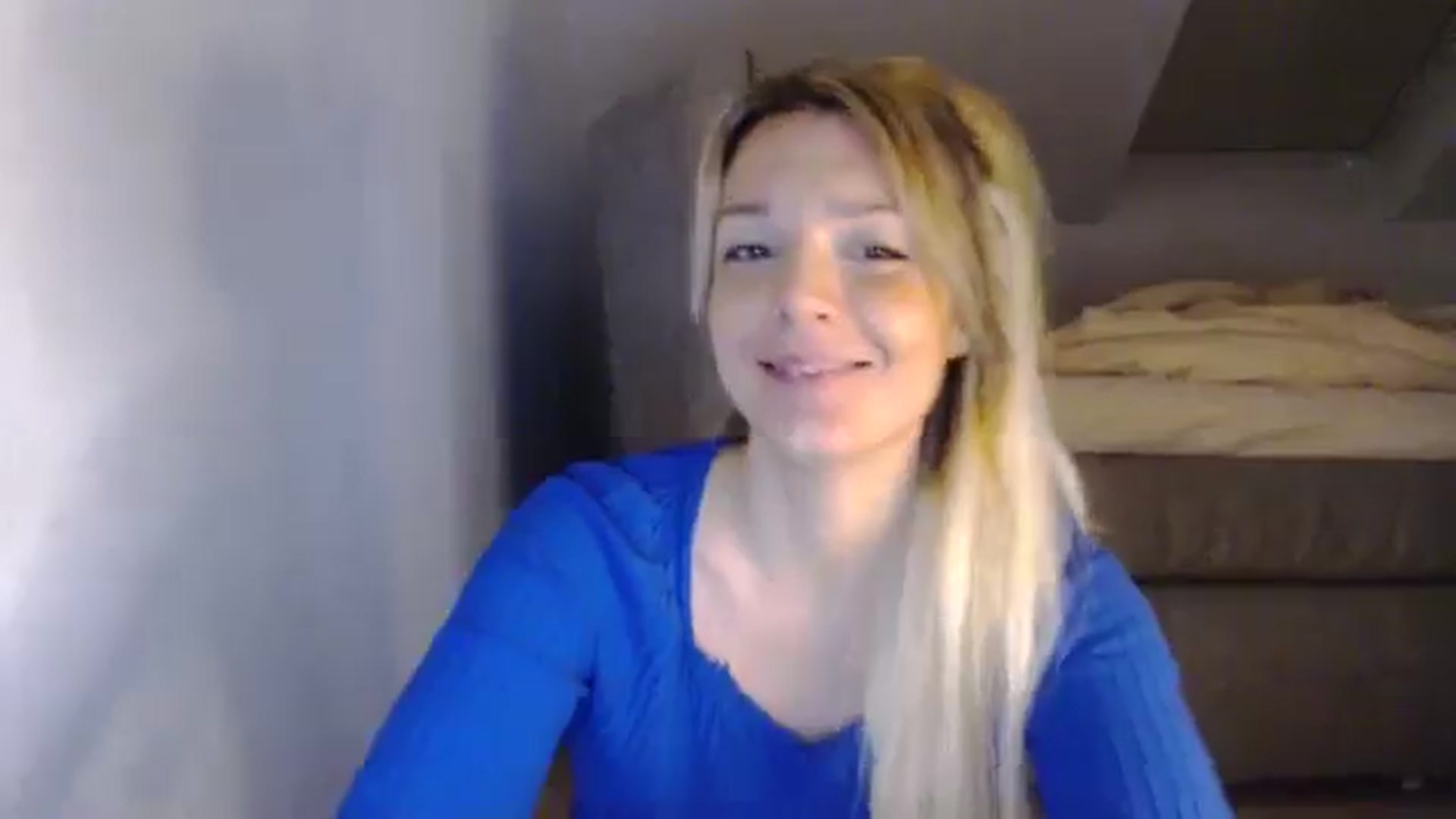 Gallery image thumbnail from AllleeS's myfreecams stream on, 05/21/2024, 13:47 image 7 of 20