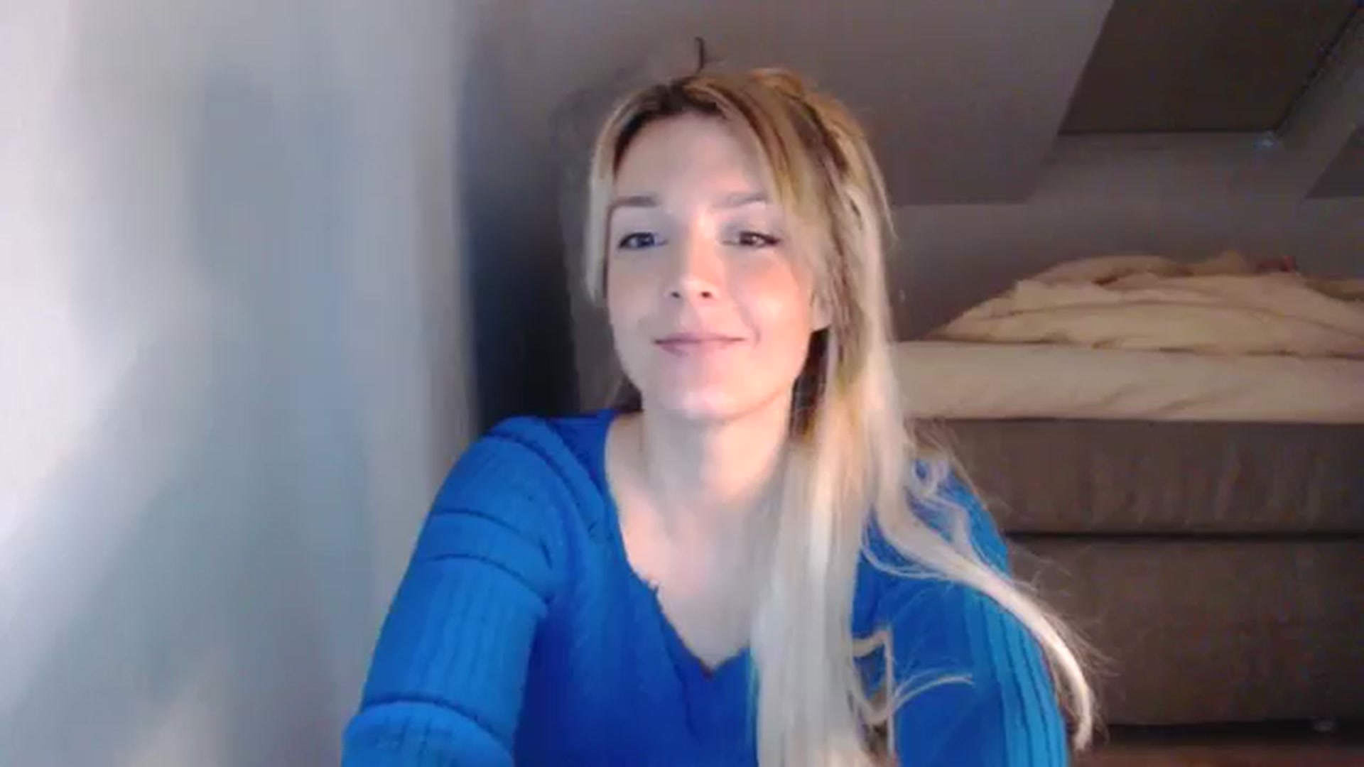 Gallery image thumbnail from AllleeS's myfreecams stream on, 05/21/2024, 13:47 image 9 of 20