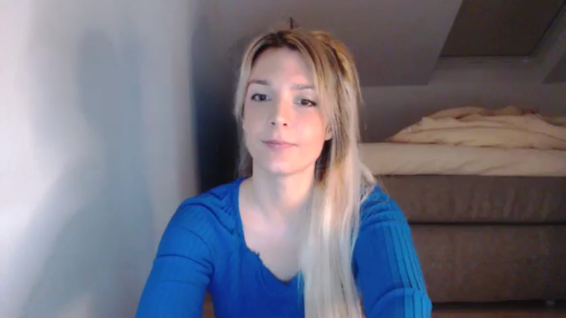 Gallery image thumbnail from AllleeS's myfreecams stream on, 05/21/2024, 13:47 image 10 of 20