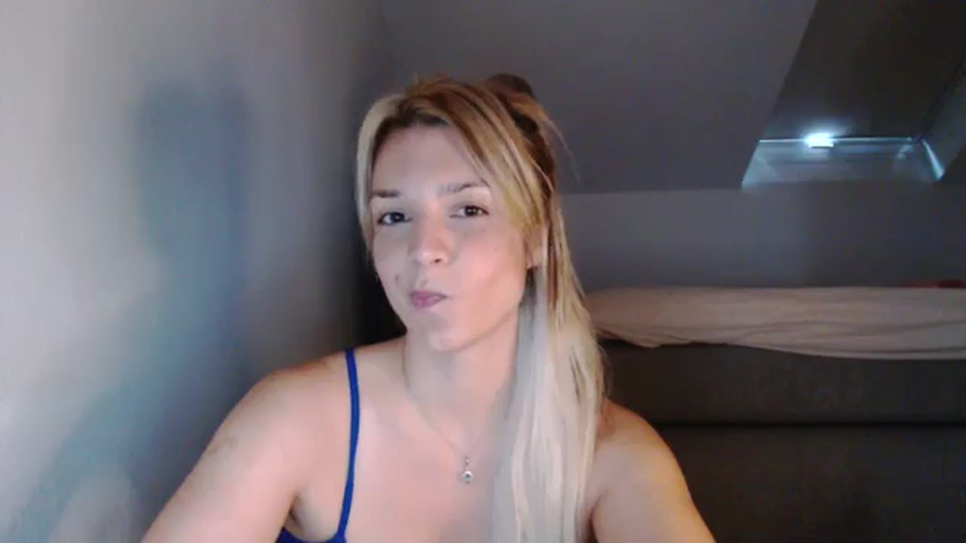 Gallery image thumbnail from AllleeS's myfreecams stream on, 07/14/2024, 13:11 image 12 of 20