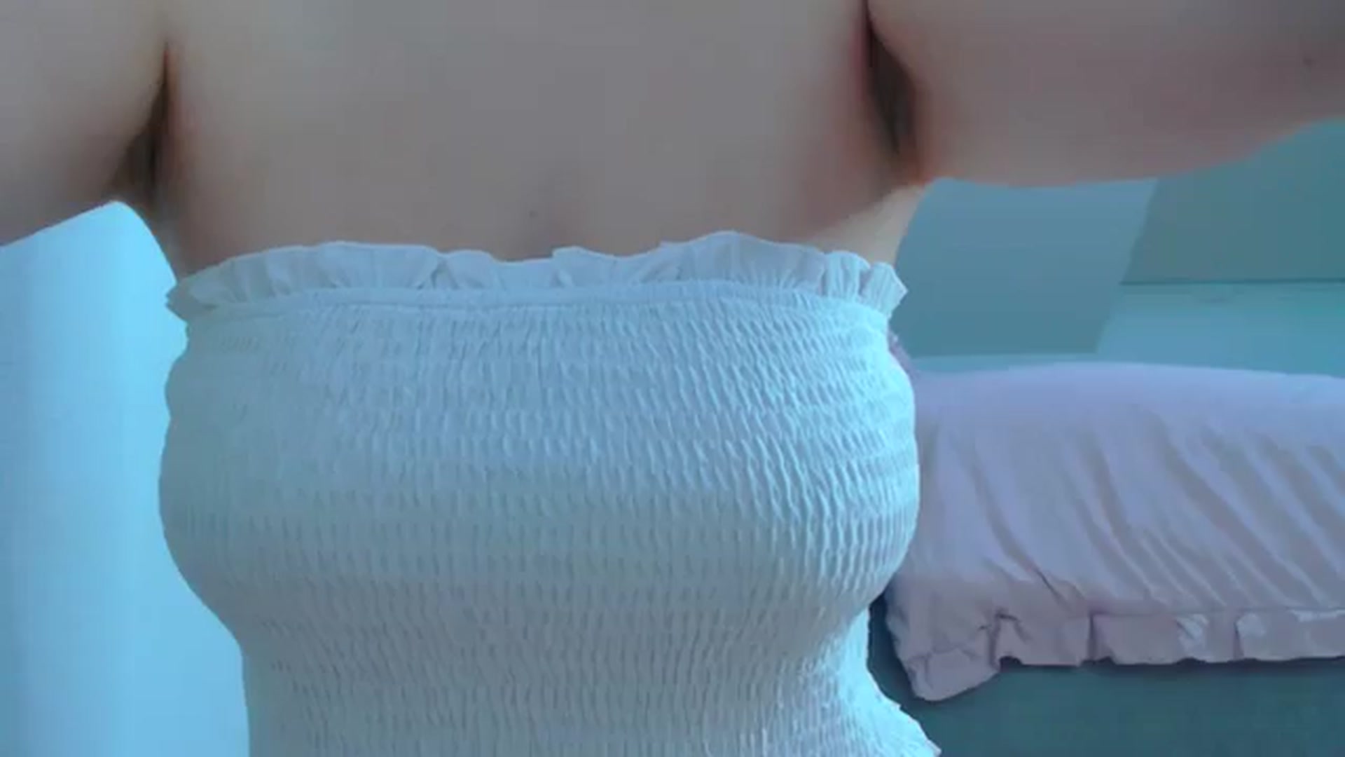 Gallery image thumbnail from AllleeS's myfreecams stream on, 08/27/2024, 13:53 image 10 of 20