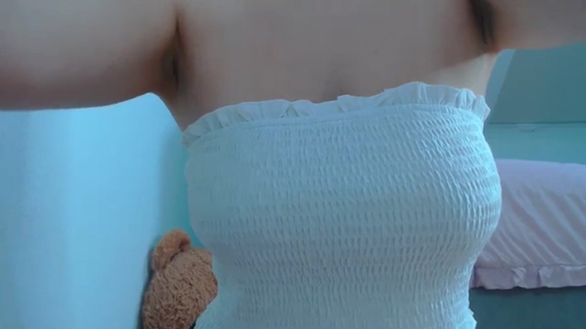 Gallery image thumbnail from AllleeS's myfreecams stream on, 08/27/2024, 13:53 image 12 of 20