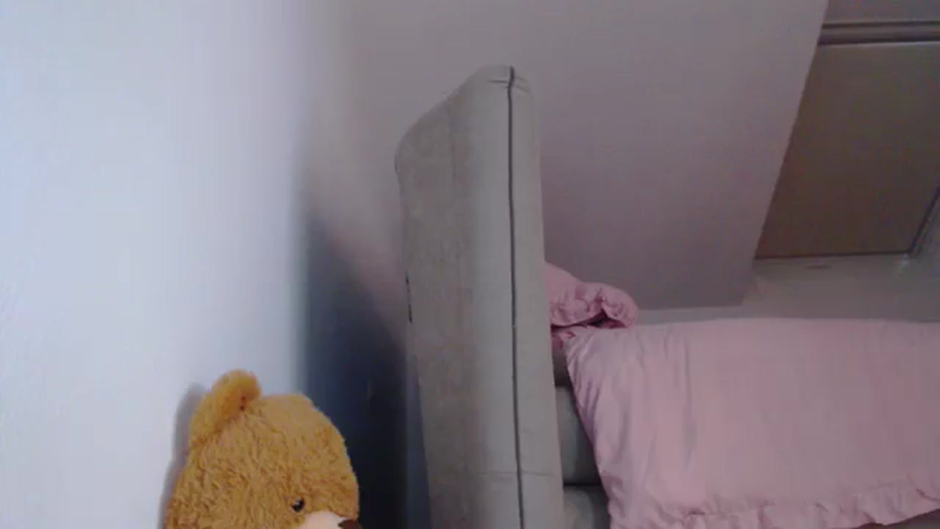 Gallery image thumbnail from AllleeS's myfreecams stream on, 09/07/2024, 13:48 image 3 of 20
