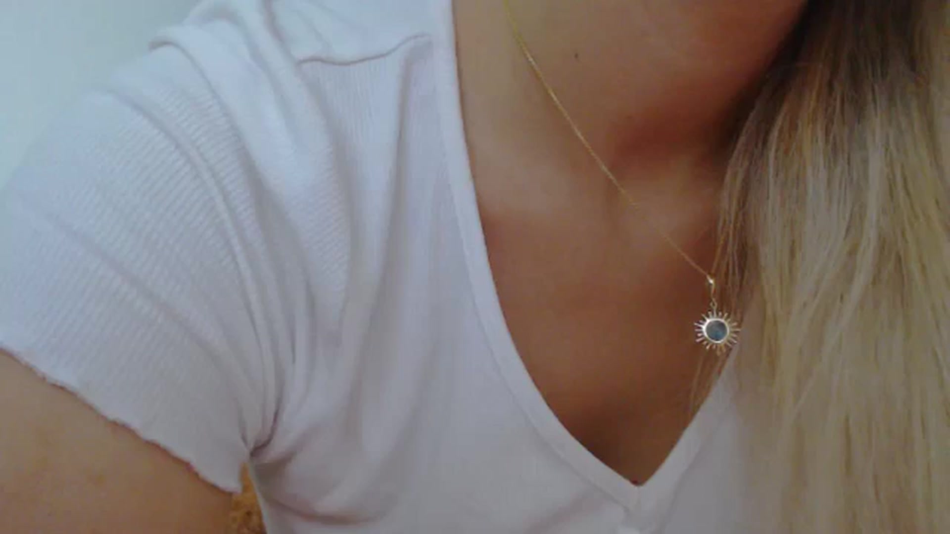 Gallery image thumbnail from AllleeS's myfreecams stream on, 09/12/2024, 13:13 image 17 of 20
