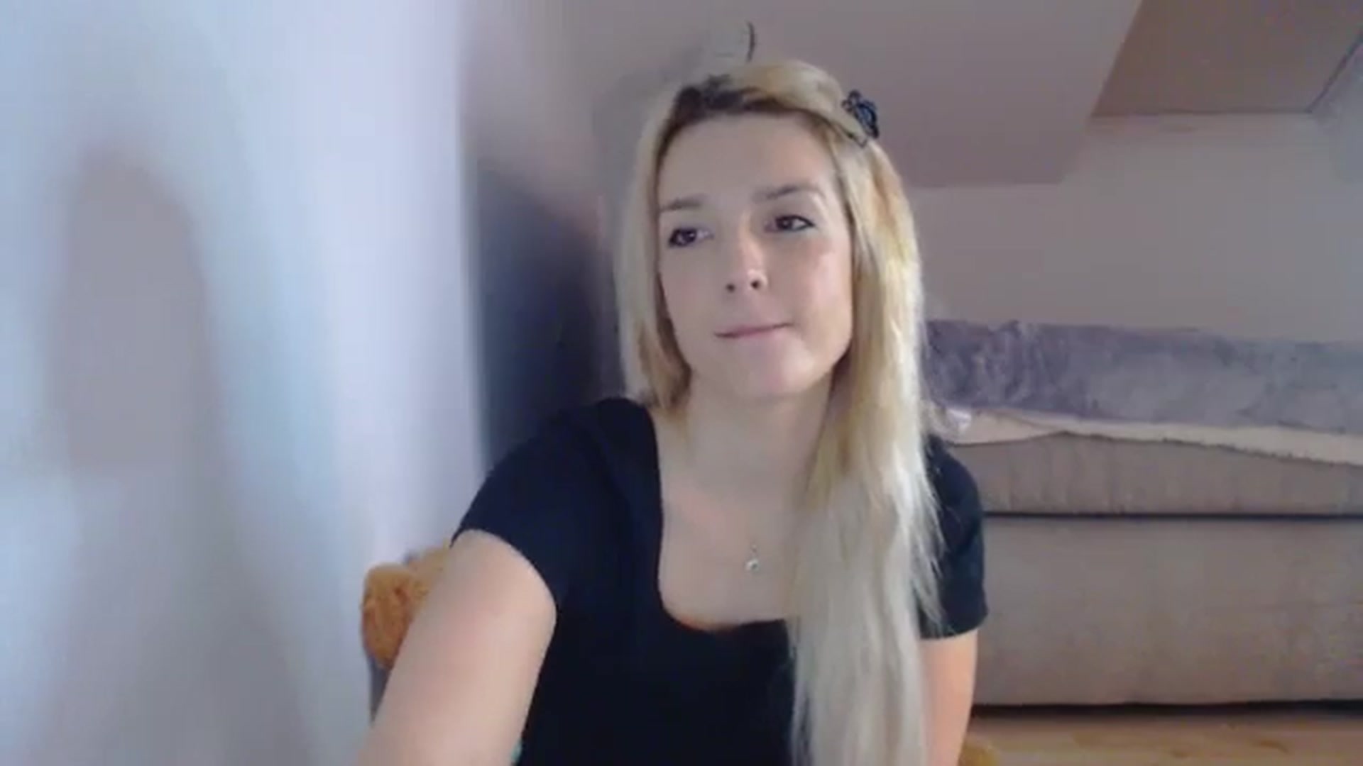 Gallery image thumbnail from AllleeS's myfreecams stream on, 09/20/2024, 13:49 image 5 of 20