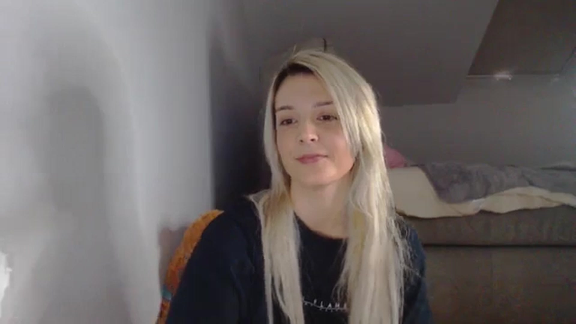 Gallery image thumbnail from AllleeS's myfreecams stream on, 10/03/2024, 12:26 image 8 of 20