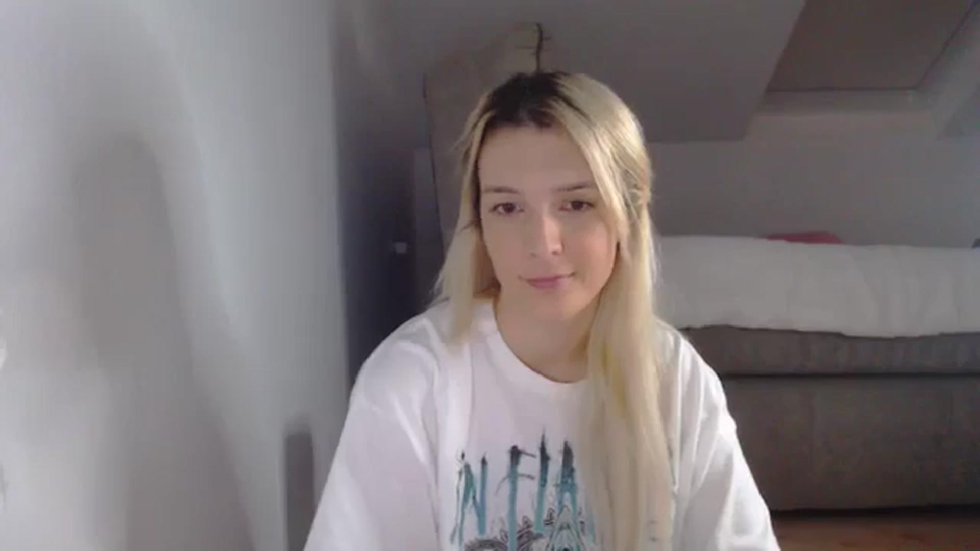 Gallery image thumbnail from AllleeS's myfreecams stream on, 10/26/2024, 11:33 image 15 of 20