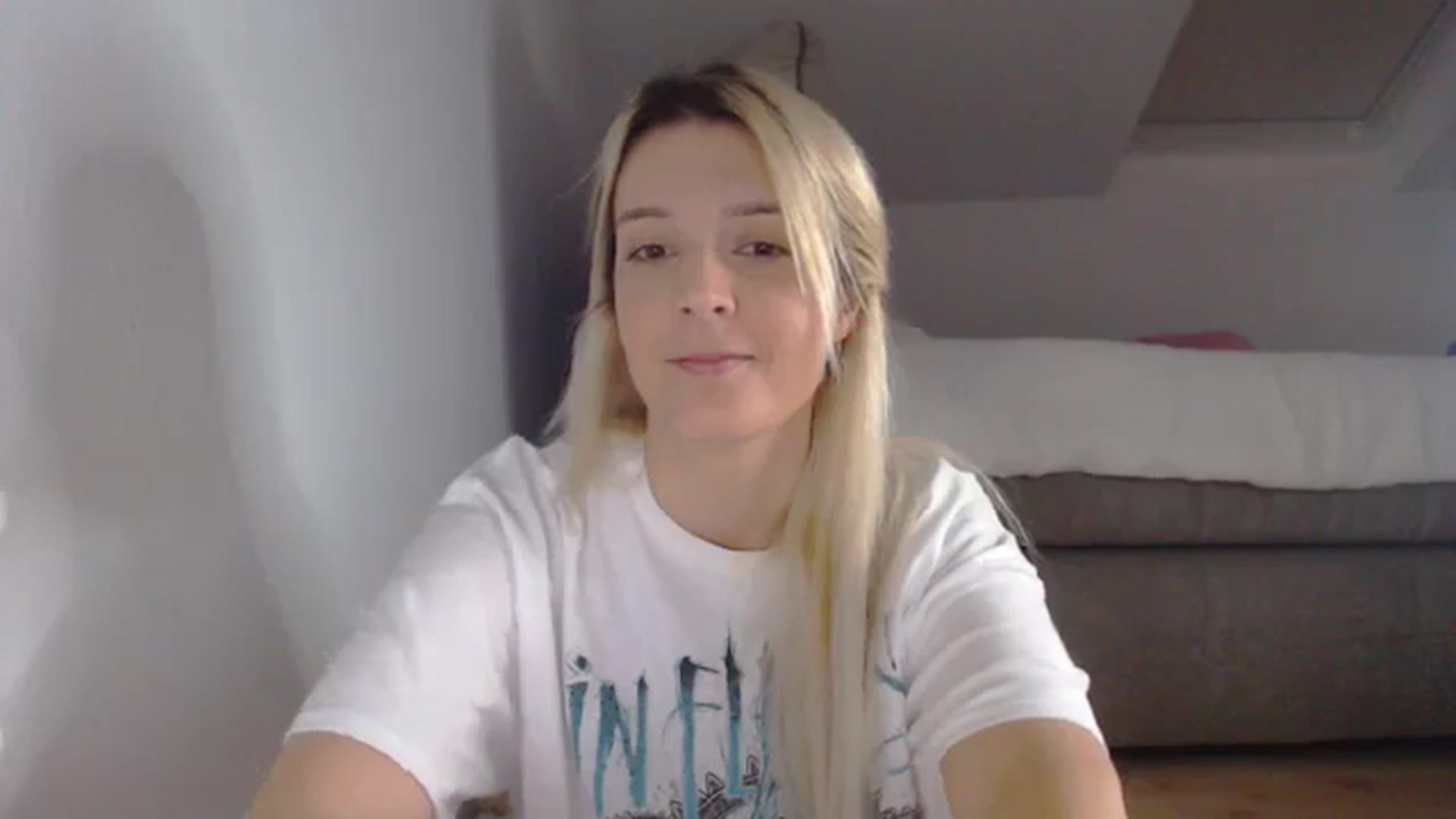 Gallery image thumbnail from AllleeS's myfreecams stream on, 10/26/2024, 11:33 image 5 of 20