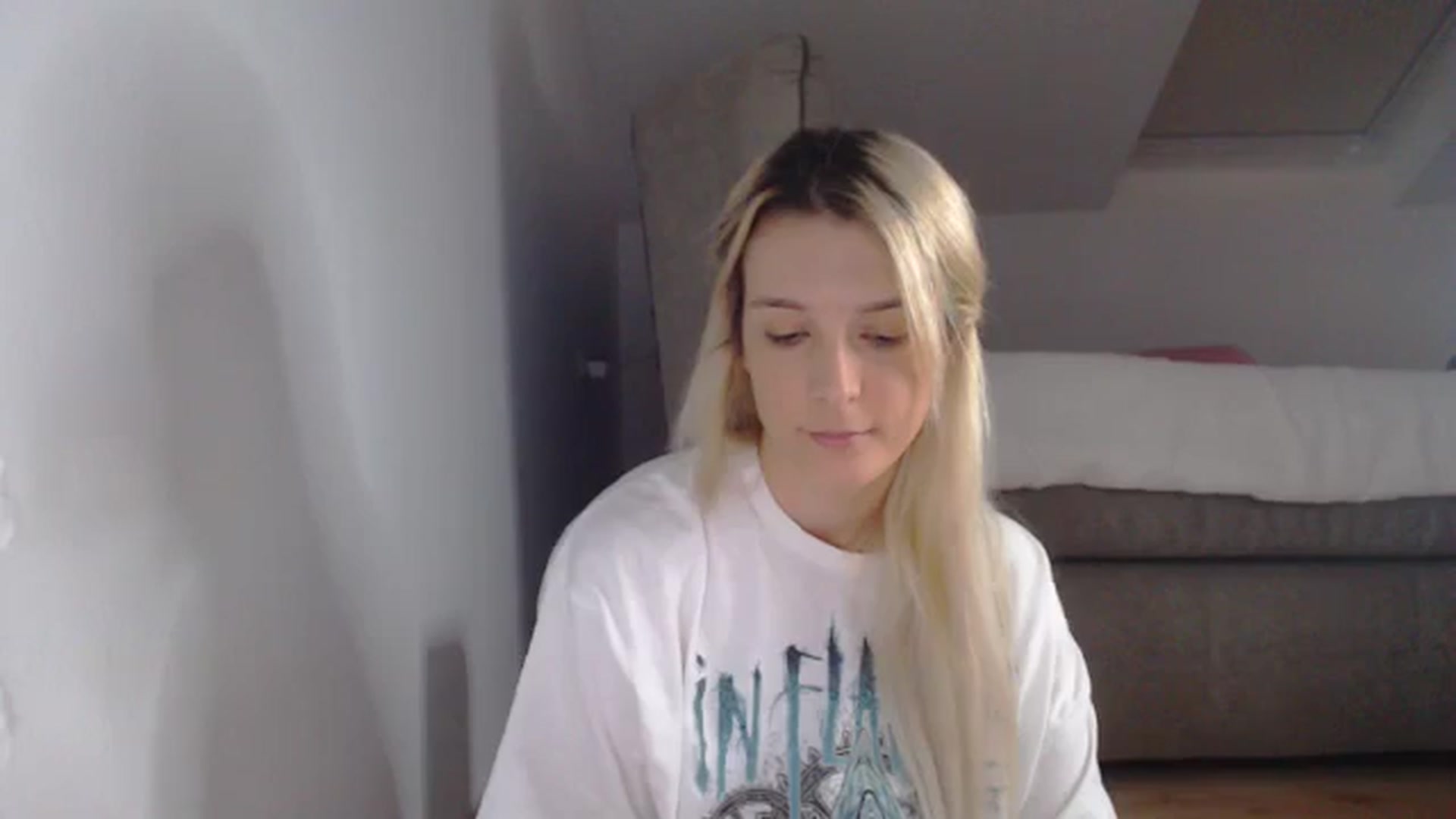 Gallery image thumbnail from AllleeS's myfreecams stream on, 10/26/2024, 11:33 image 2 of 20