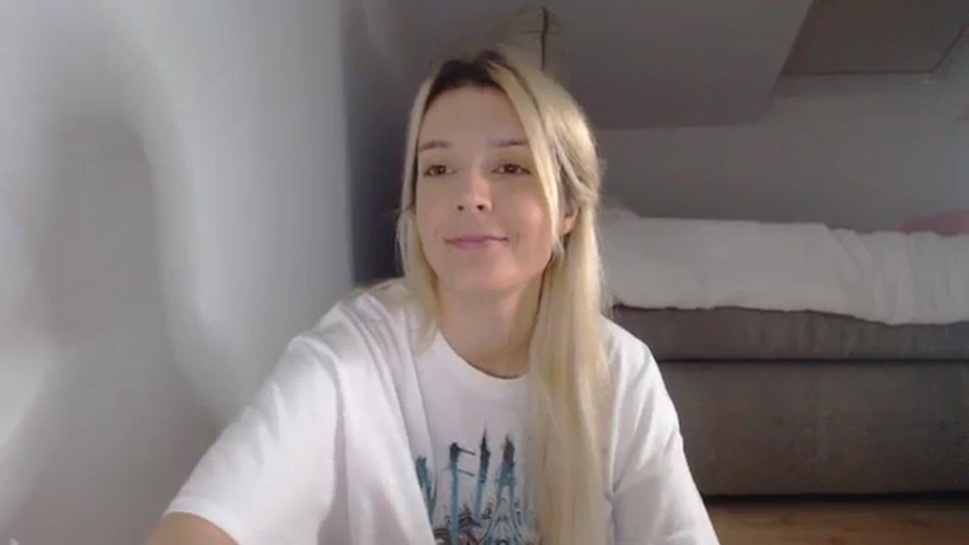 Gallery image thumbnail from AllleeS's myfreecams stream on, 10/26/2024, 12:25 image 8 of 20