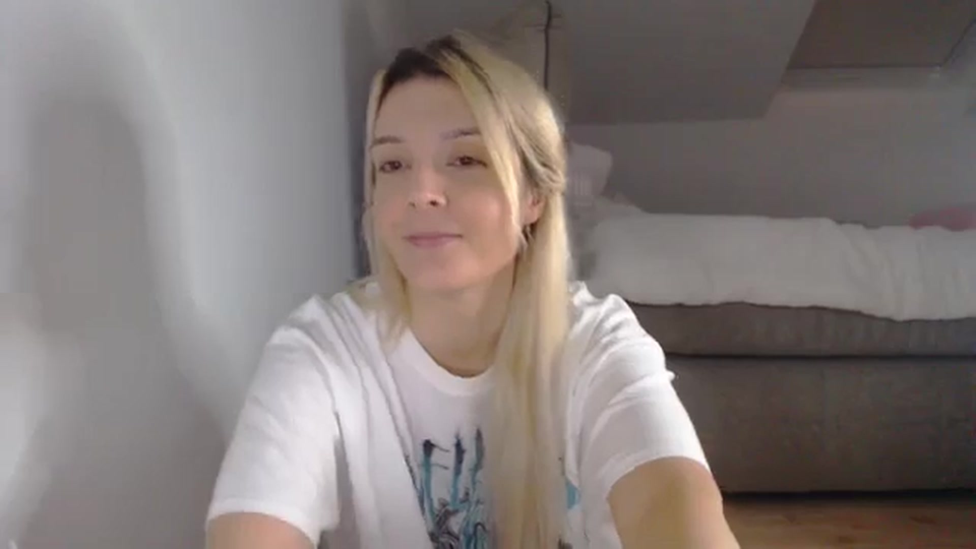 Gallery image thumbnail from AllleeS's myfreecams stream on, 10/26/2024, 12:25 image 11 of 20