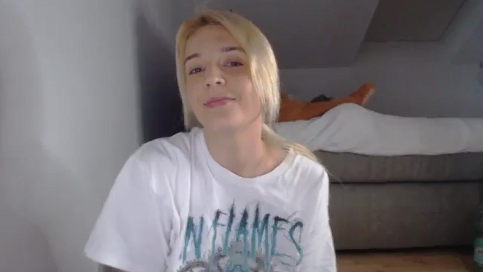 Gallery image thumbnail from AllleeS's myfreecams stream on, 11/15/2024, 14:35 image 15 of 20