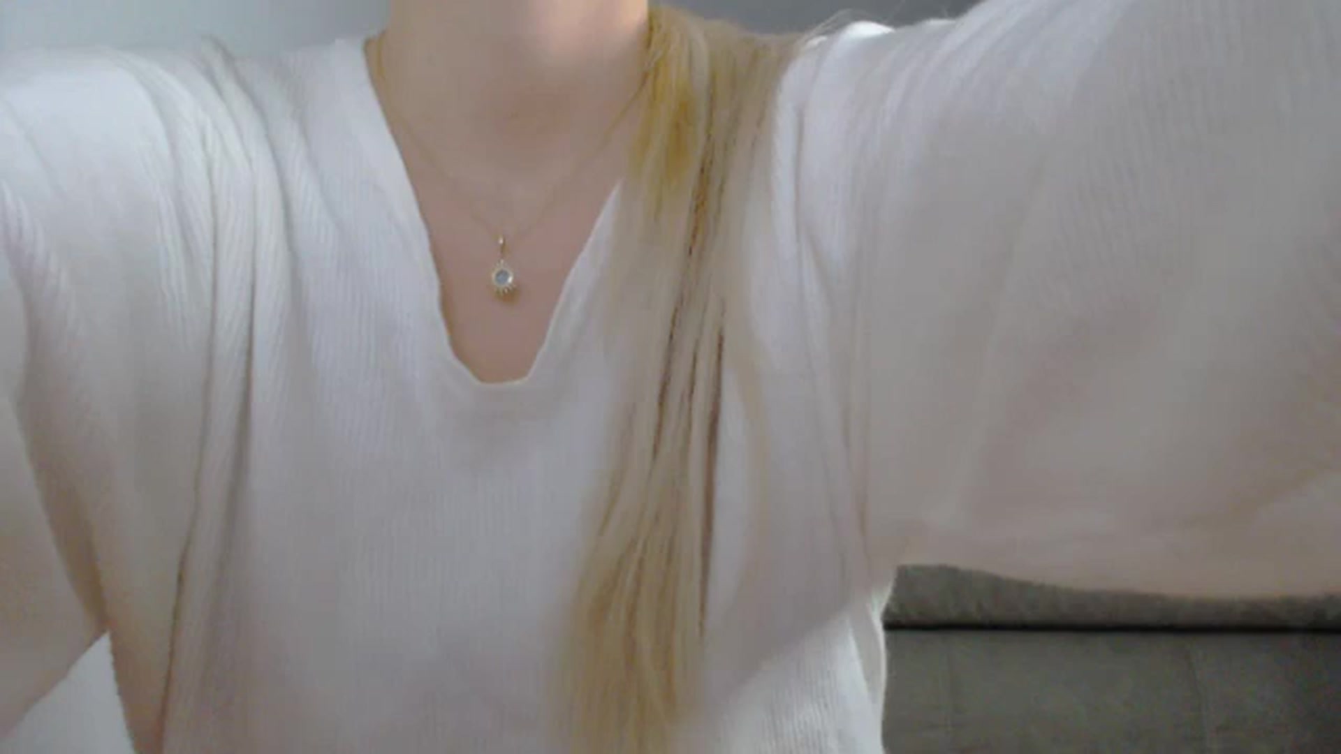 Gallery image thumbnail from AllleeS's myfreecams stream on, 12/30/2024, 14:34 image 3 of 20