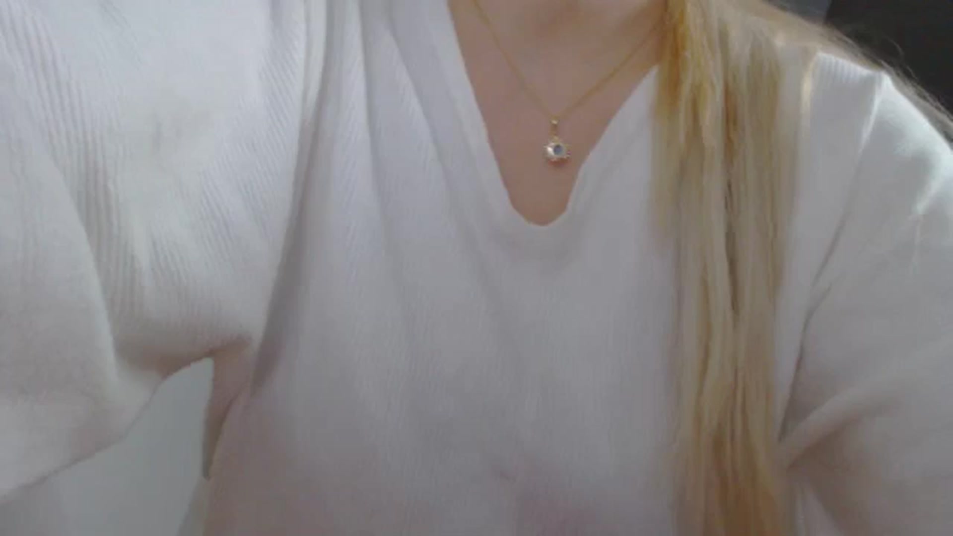 Gallery image thumbnail from AllleeS's myfreecams stream on, 12/30/2024, 14:34 image 1 of 20