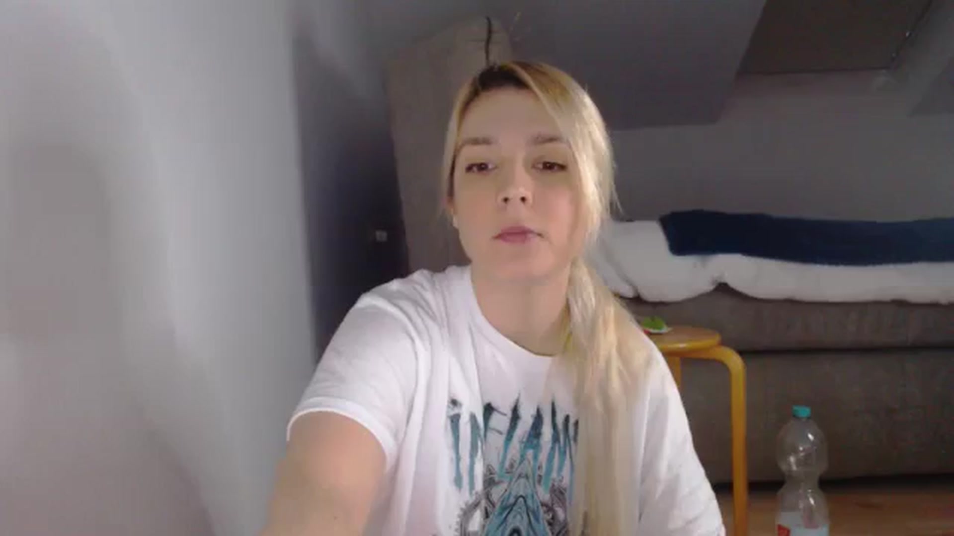 Gallery image thumbnail from AllleeS's myfreecams stream on, 01/07/2025, 14:08 image 1 of 20