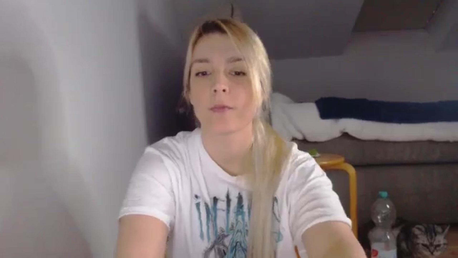 Gallery image thumbnail from AllleeS's myfreecams stream on, 01/07/2025, 14:08 image 7 of 20