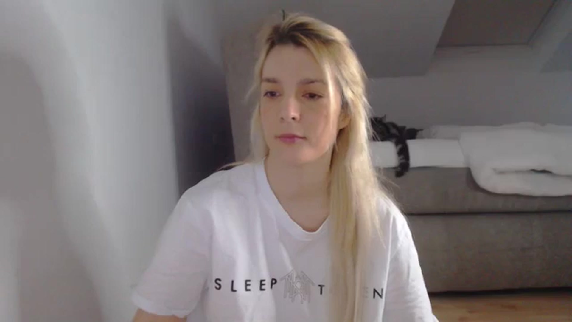 Gallery image thumbnail from AllleeS's myfreecams stream on, 01/08/2025, 13:36 image 12 of 20