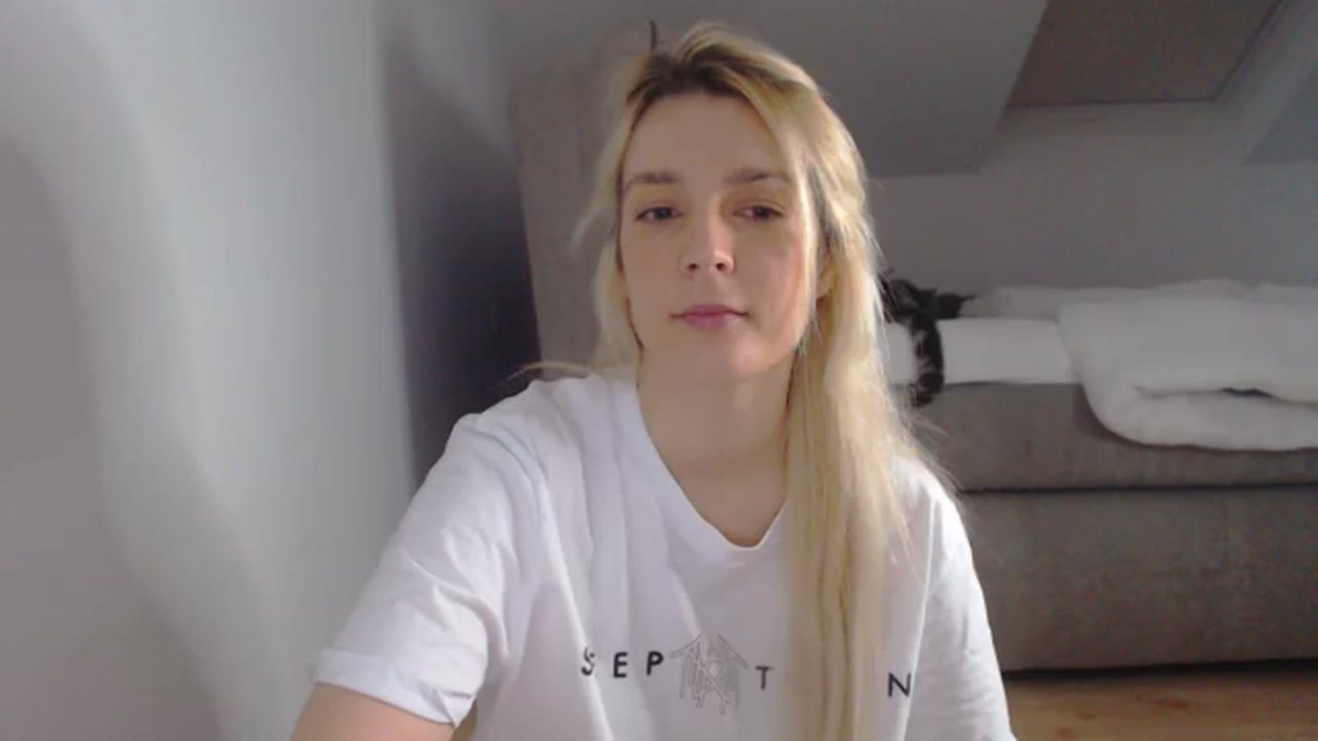 Gallery image thumbnail from AllleeS's myfreecams stream on, 01/08/2025, 13:36 image 13 of 20