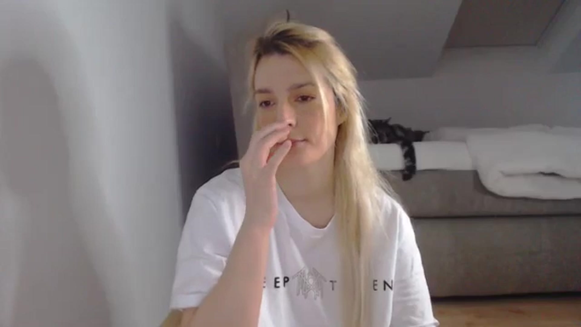 Gallery image thumbnail from AllleeS's myfreecams stream on, 01/08/2025, 13:36 image 18 of 20