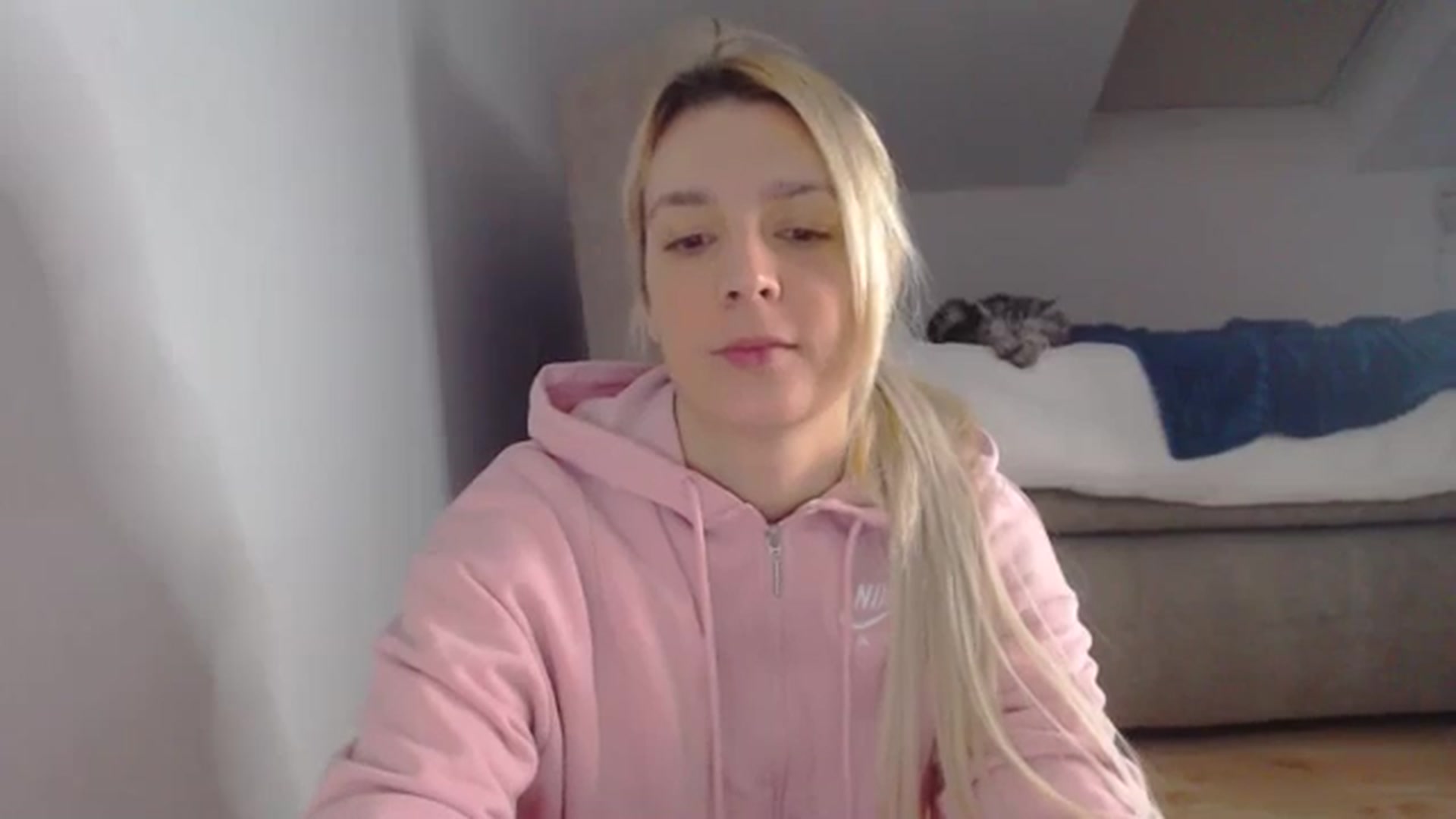 Gallery image thumbnail from AllleeS's myfreecams stream on, 01/10/2025, 13:50 image 9 of 20
