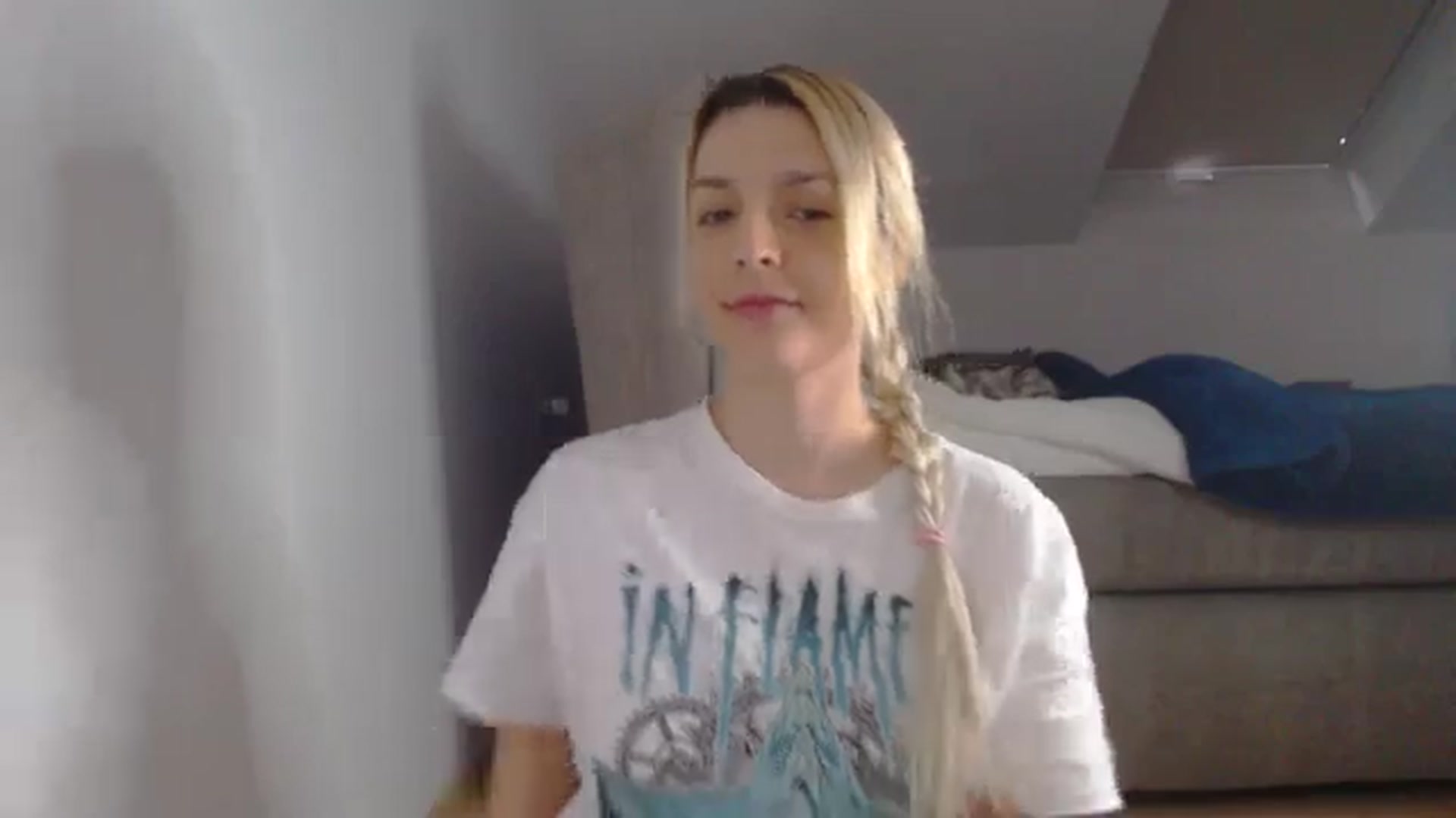 Gallery image thumbnail from AllleeS's myfreecams stream on, 01/22/2025, 14:14 image 15 of 20