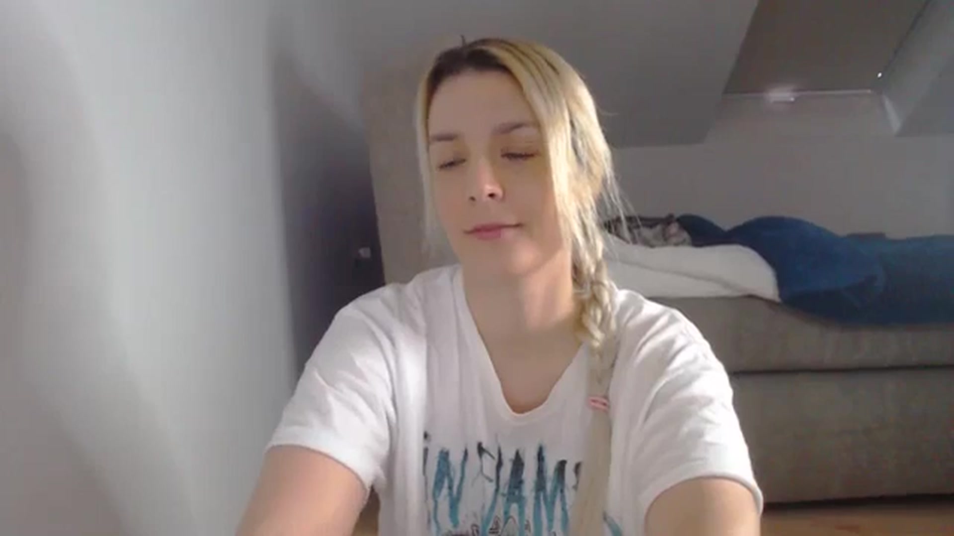 Gallery image thumbnail from AllleeS's myfreecams stream on, 01/22/2025, 14:14 image 13 of 20