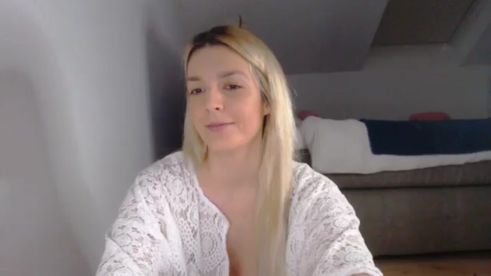 Gallery image thumbnail from AllleeS's myfreecams stream on, 01/27/2025, 13:27 image 12 of 20