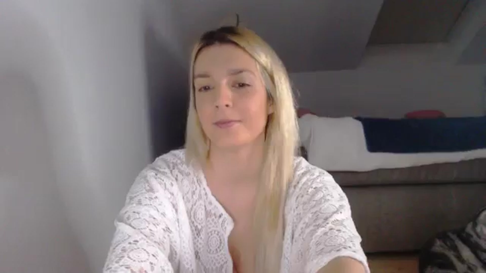 Gallery image thumbnail from AllleeS's myfreecams stream on, 01/27/2025, 13:27 image 15 of 20