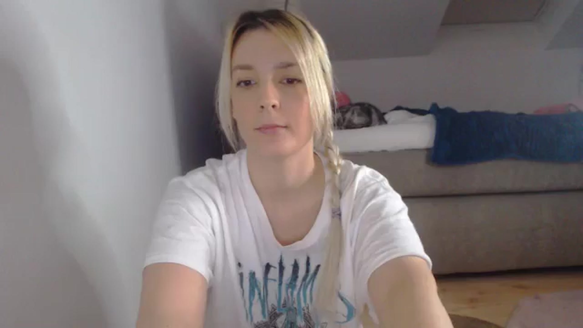 Gallery image thumbnail from AllleeS's myfreecams stream on, 01/31/2025, 14:04 image 10 of 20