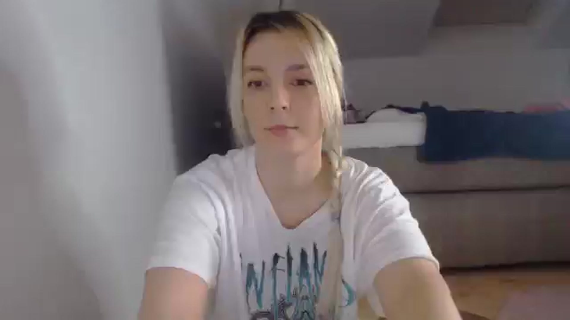Gallery image thumbnail from AllleeS's myfreecams stream on, 01/31/2025, 14:04 image 8 of 20