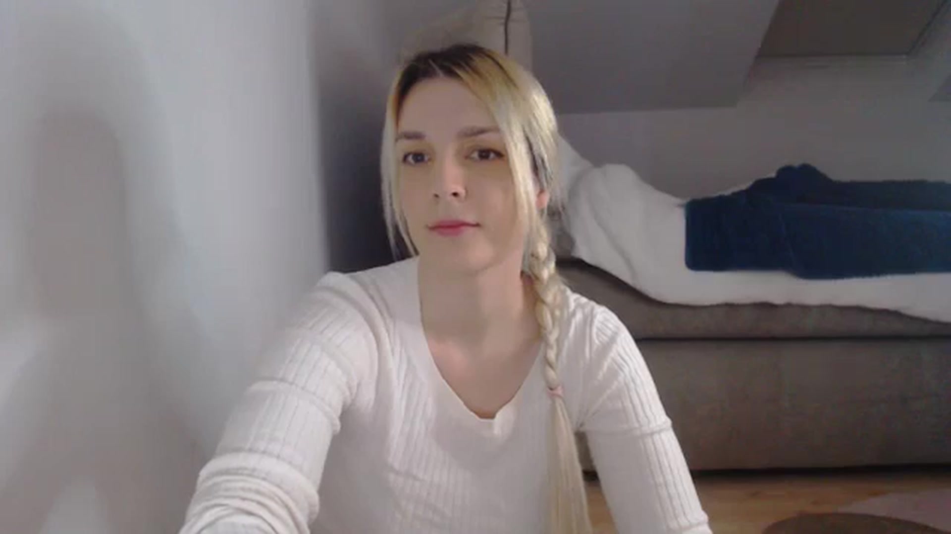 Gallery image thumbnail from AllleeS's myfreecams stream on, 02/05/2025, 14:07 image 2 of 20