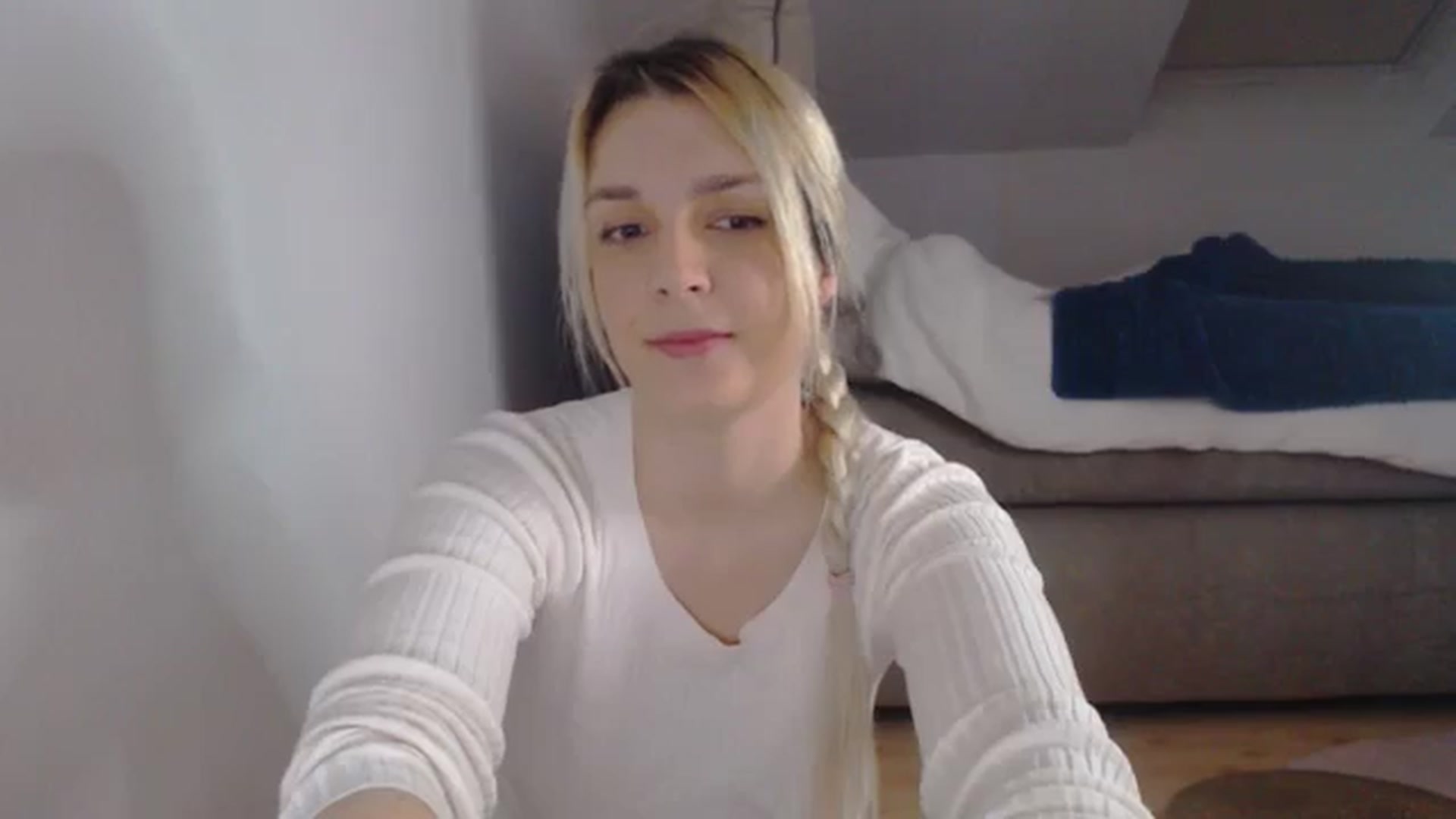Gallery image thumbnail from AllleeS's myfreecams stream on, 02/05/2025, 14:07 image 4 of 20