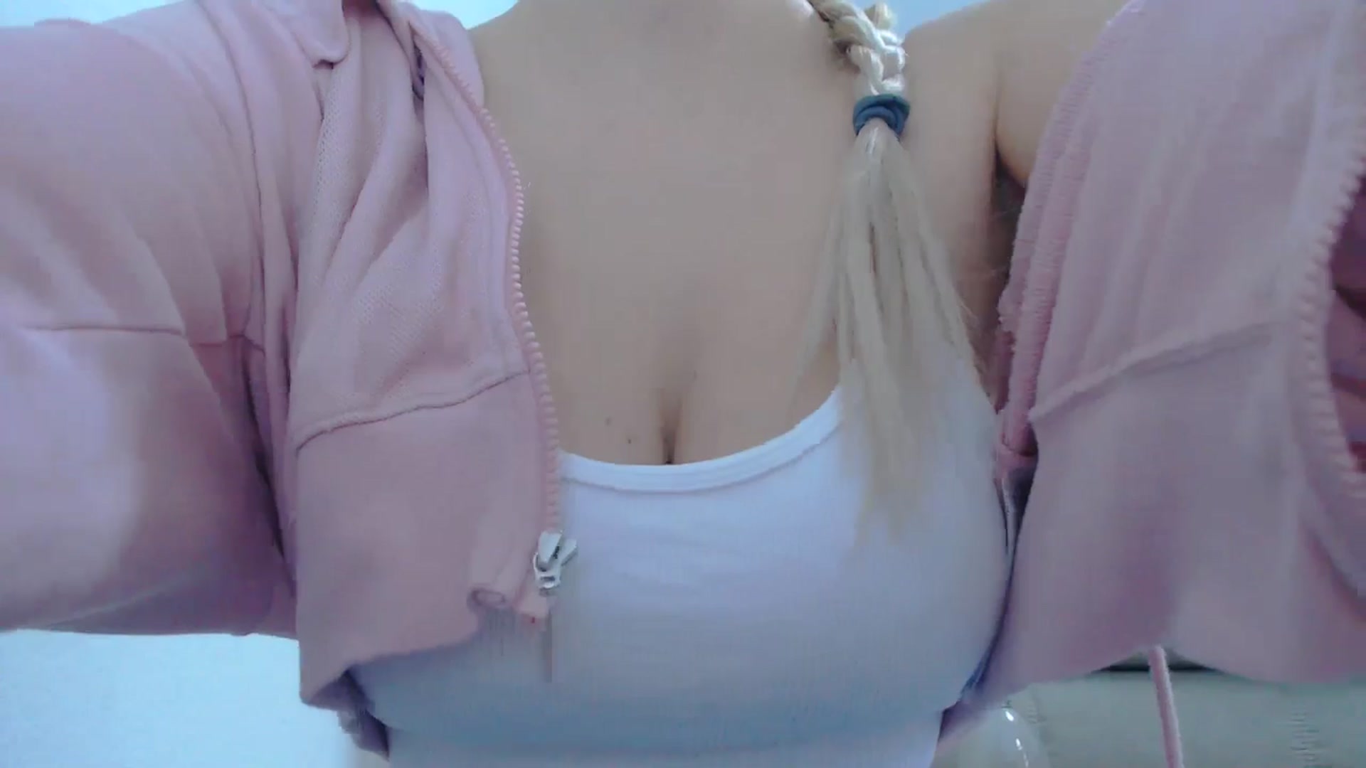 Gallery image thumbnail from AllleeS's myfreecams stream on, 02/10/2025, 13:23 image 11 of 20